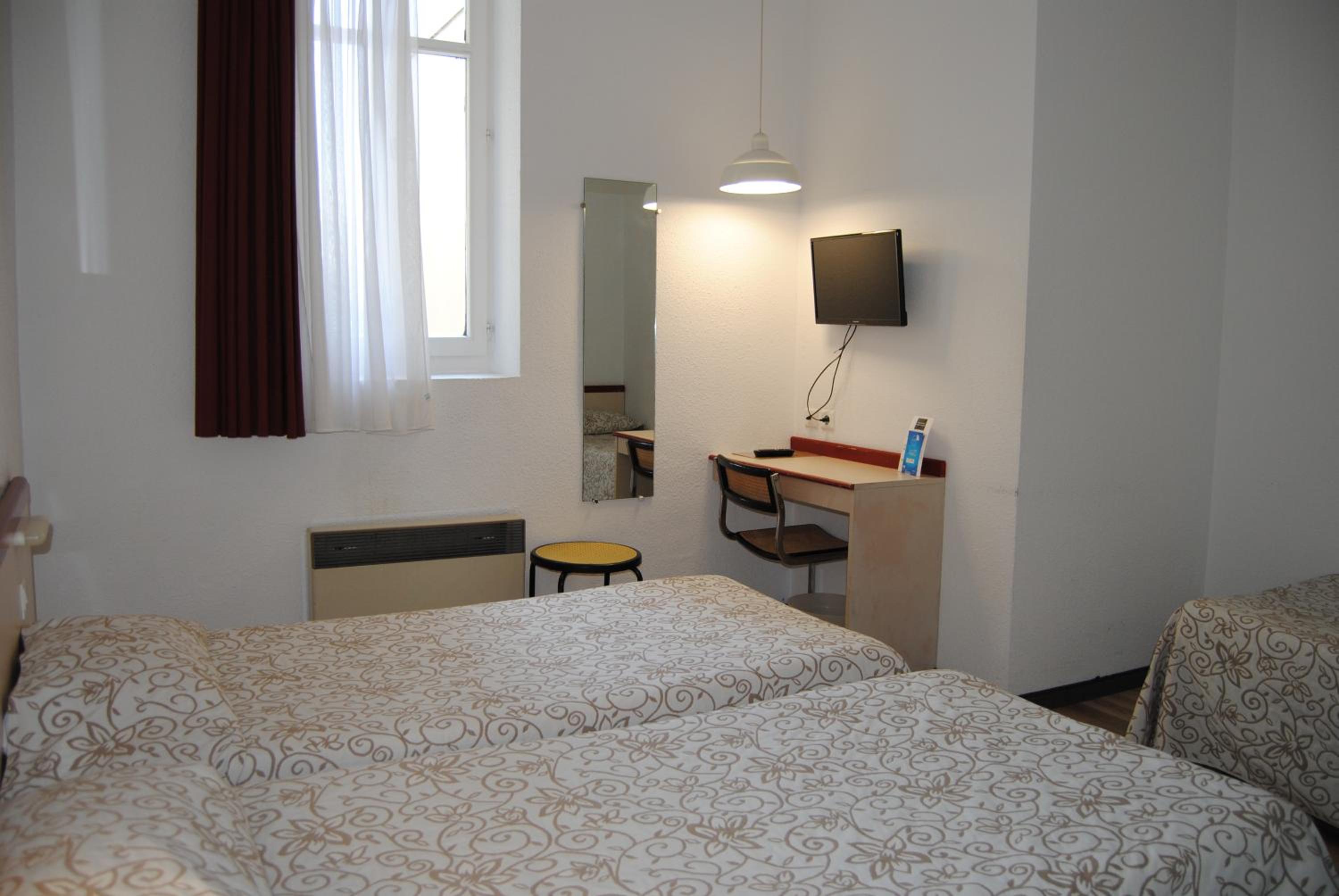 Triple Room photo 2