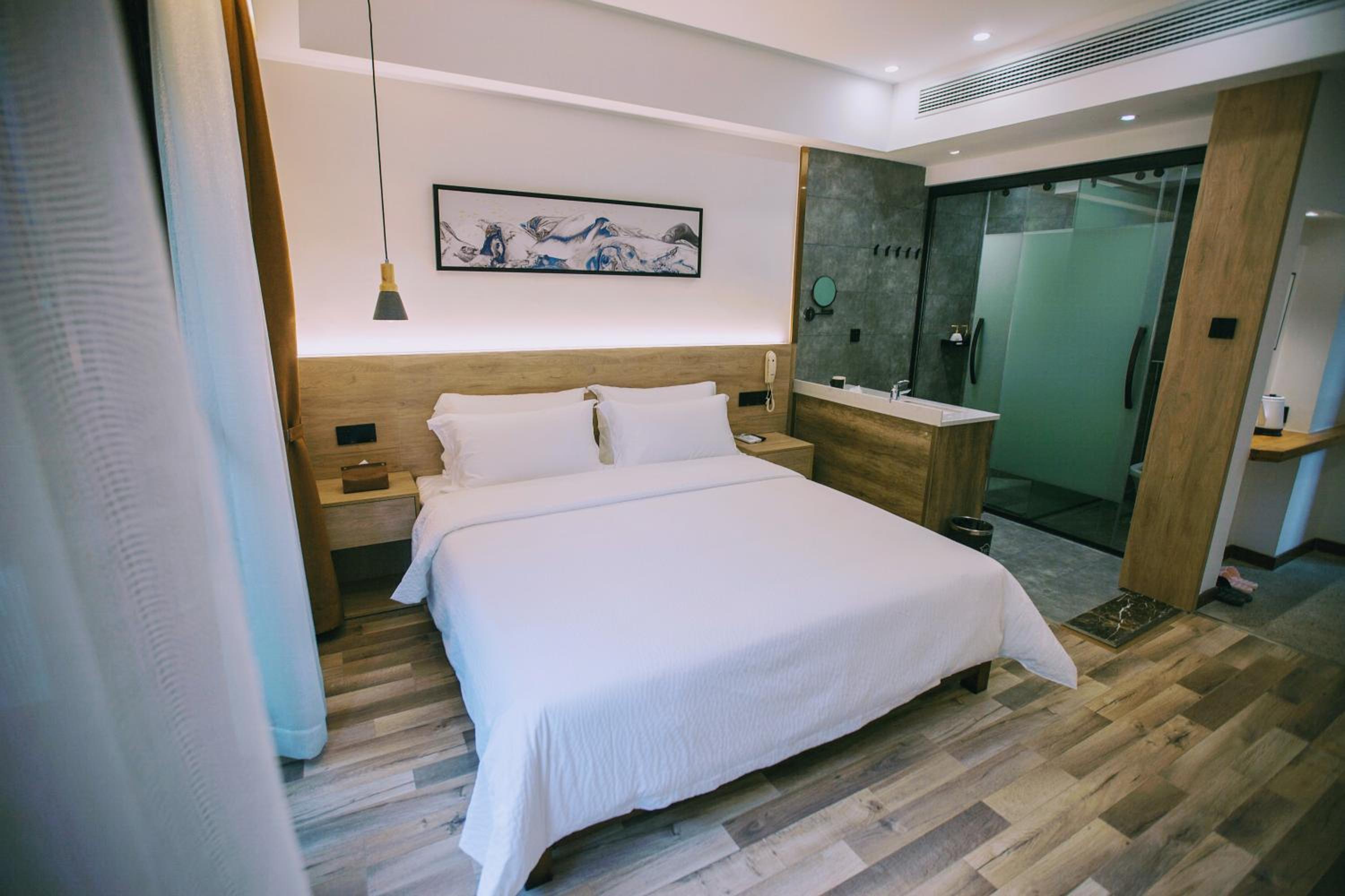 Double Room with Balcony photo 1