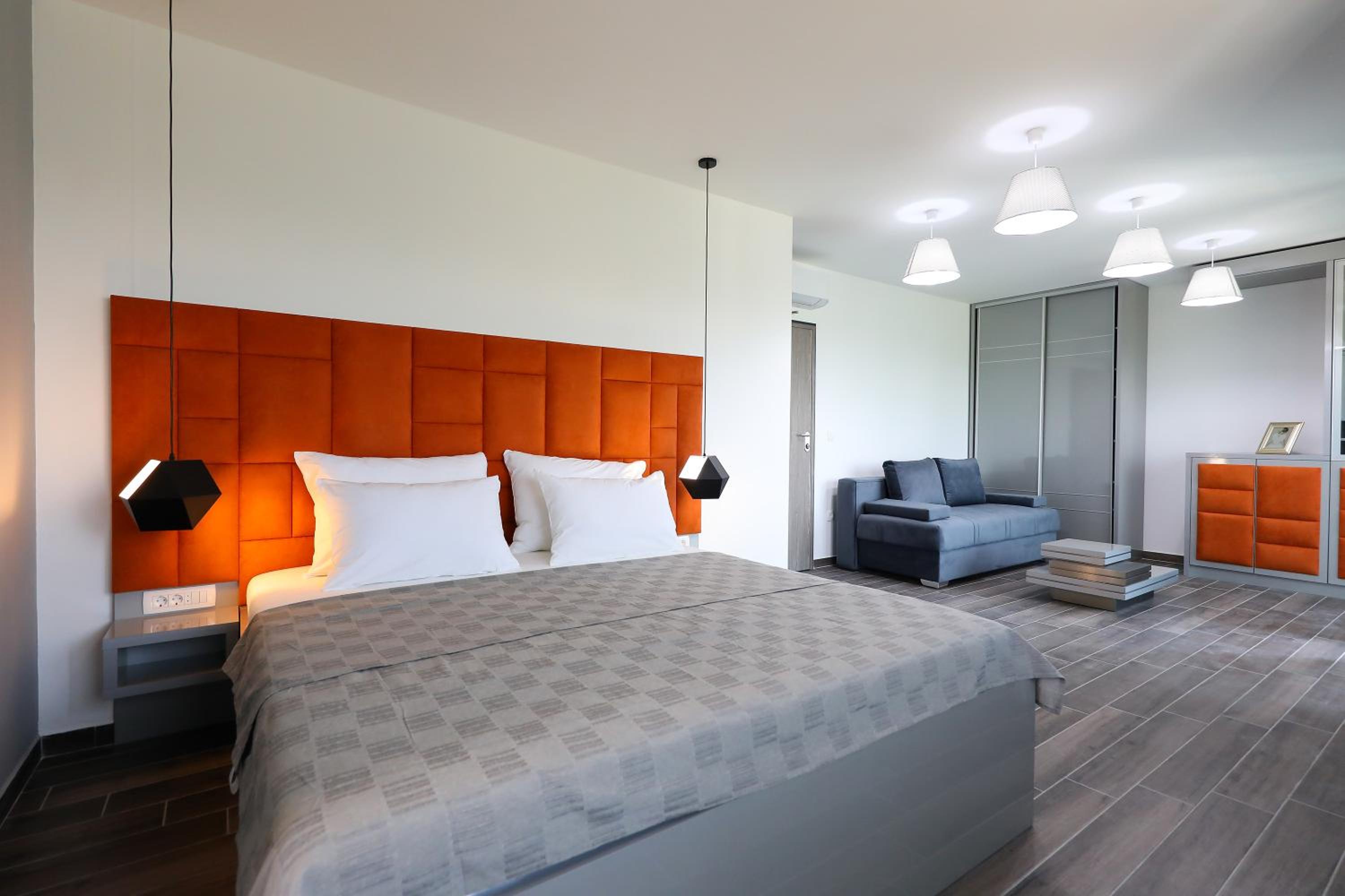 Deluxe Double Room with Balcony and Sea View photo 2