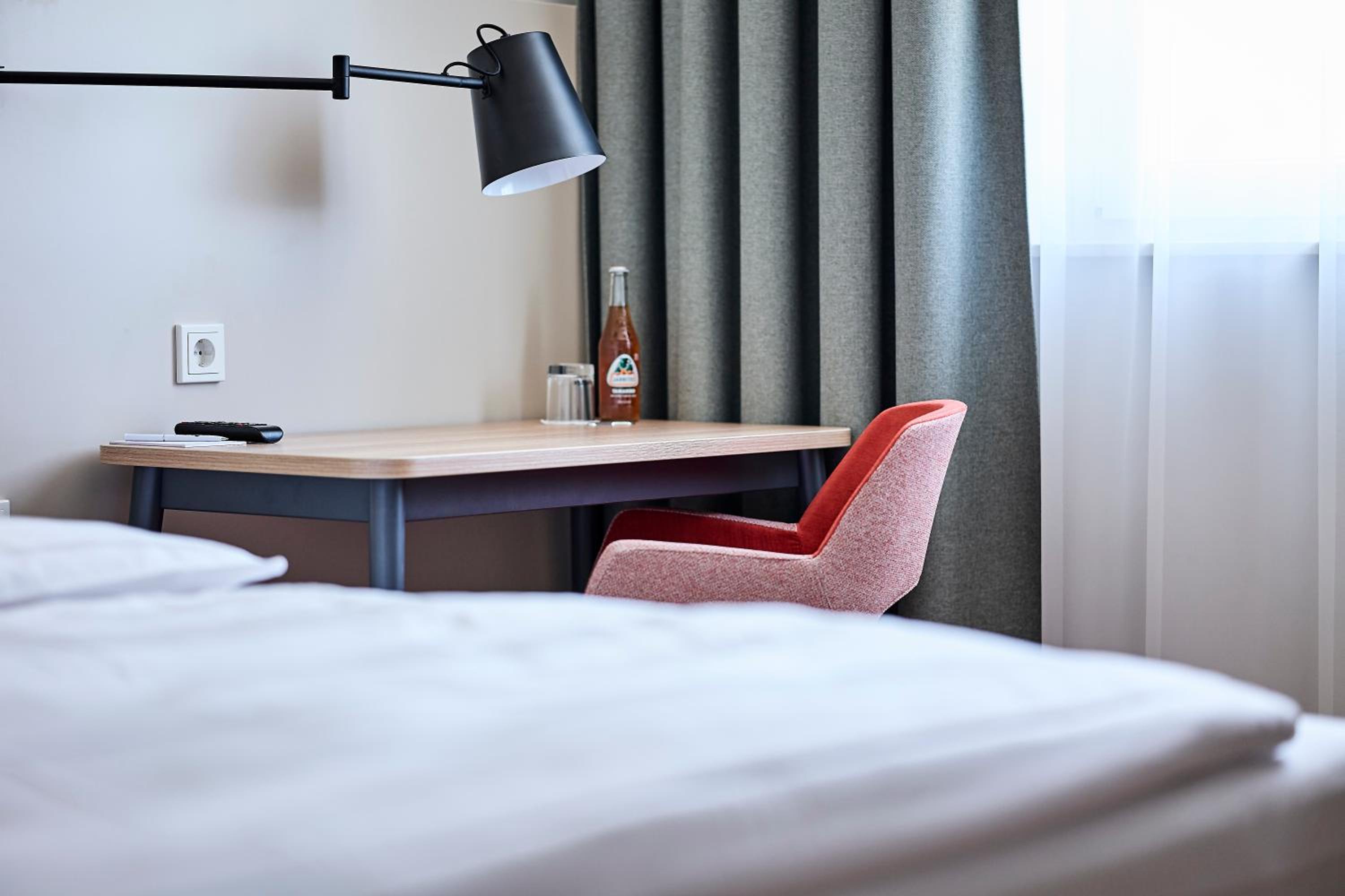 Classic Twin Room - Photo 9