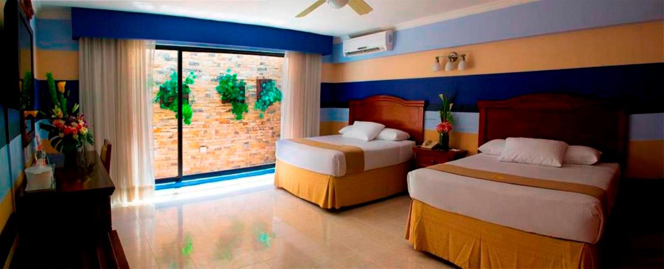 Standard Twin Room photo 2