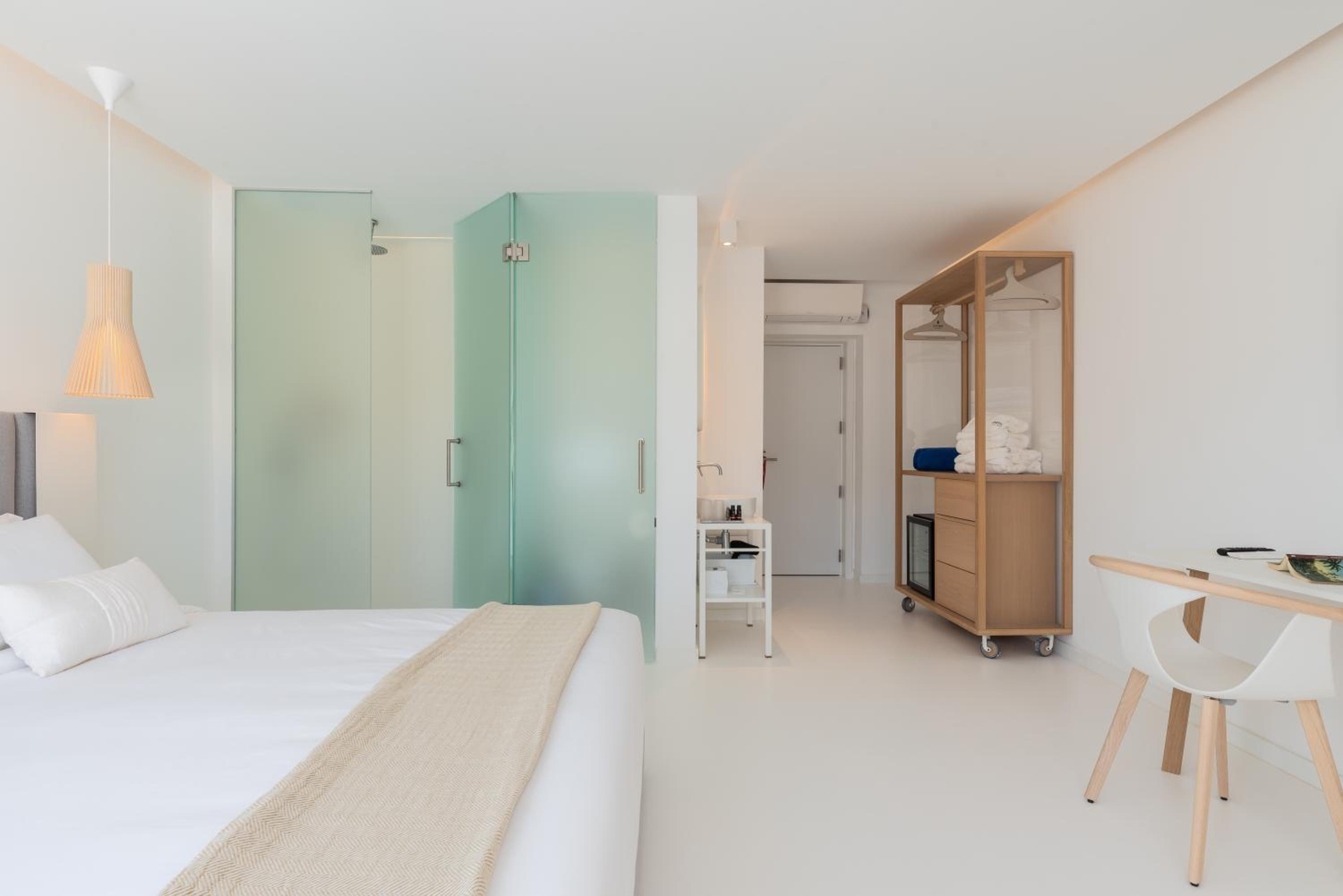 Double Room L