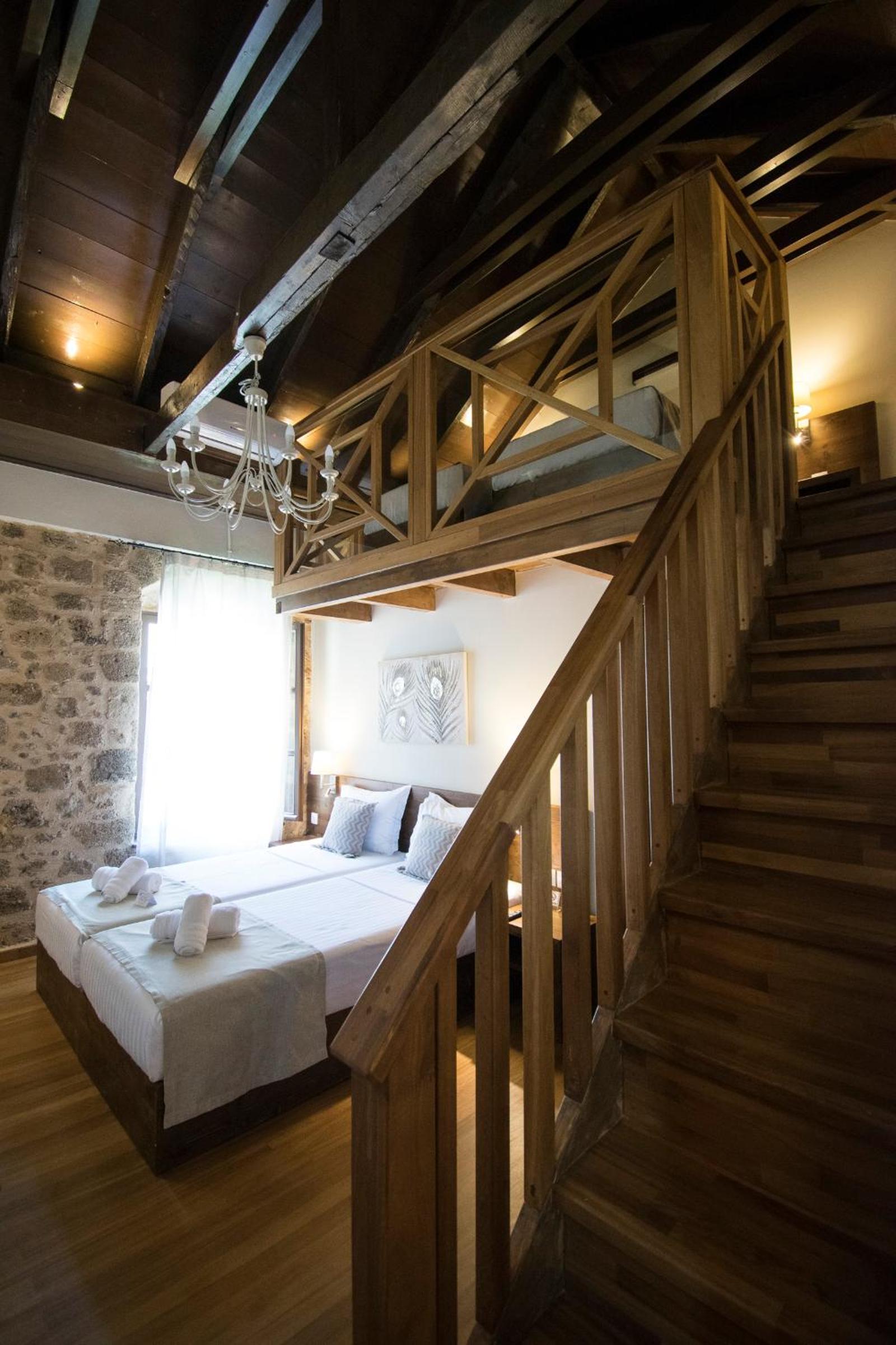 Duplex Room - Photo 18