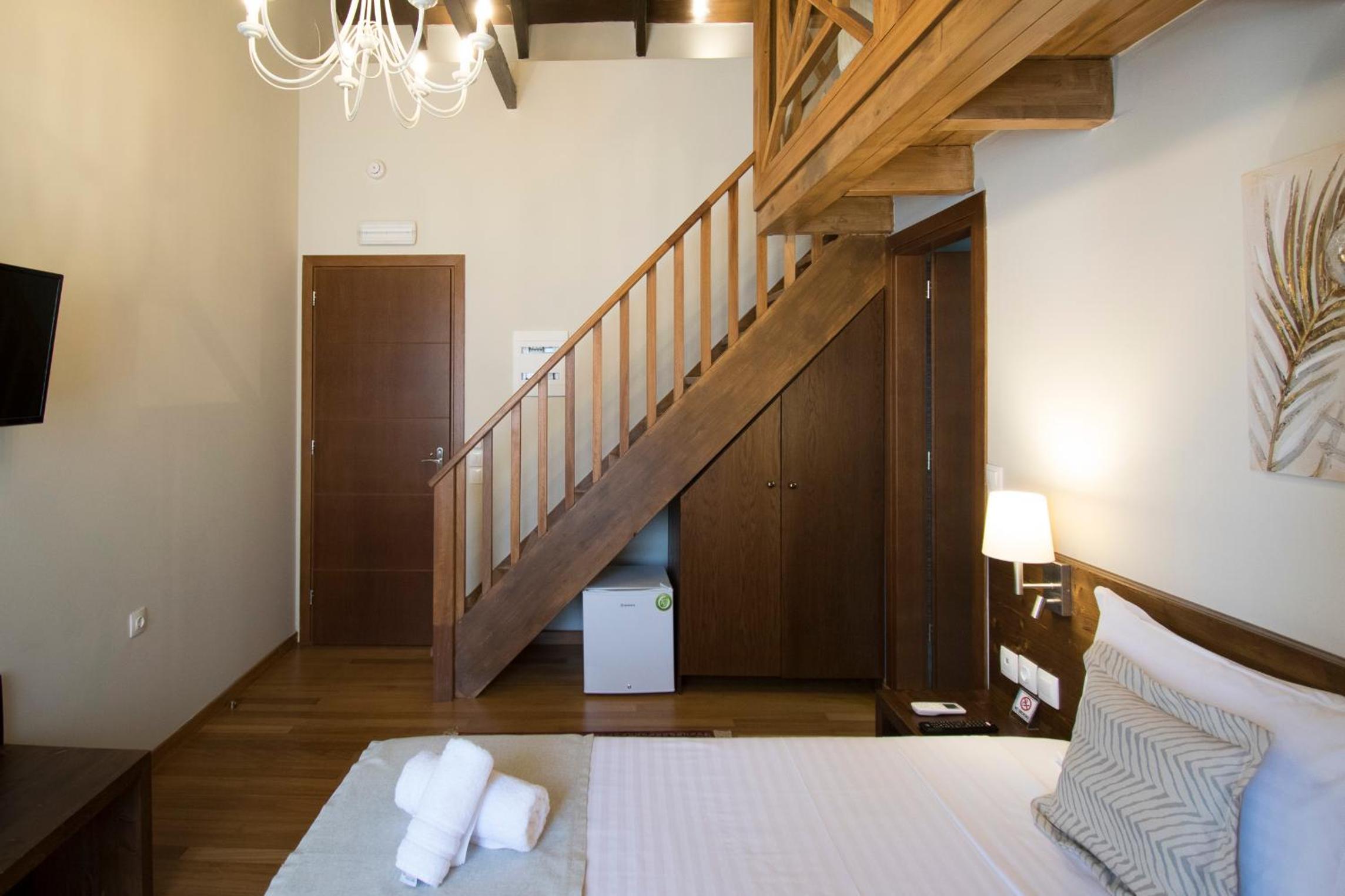 Duplex Room - Photo 10