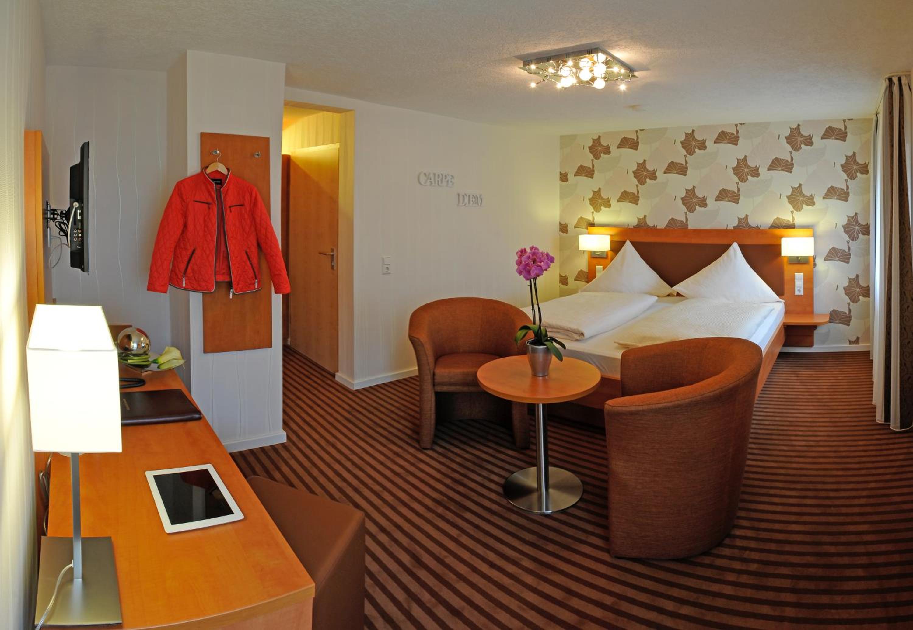 Double Room - Photo 5