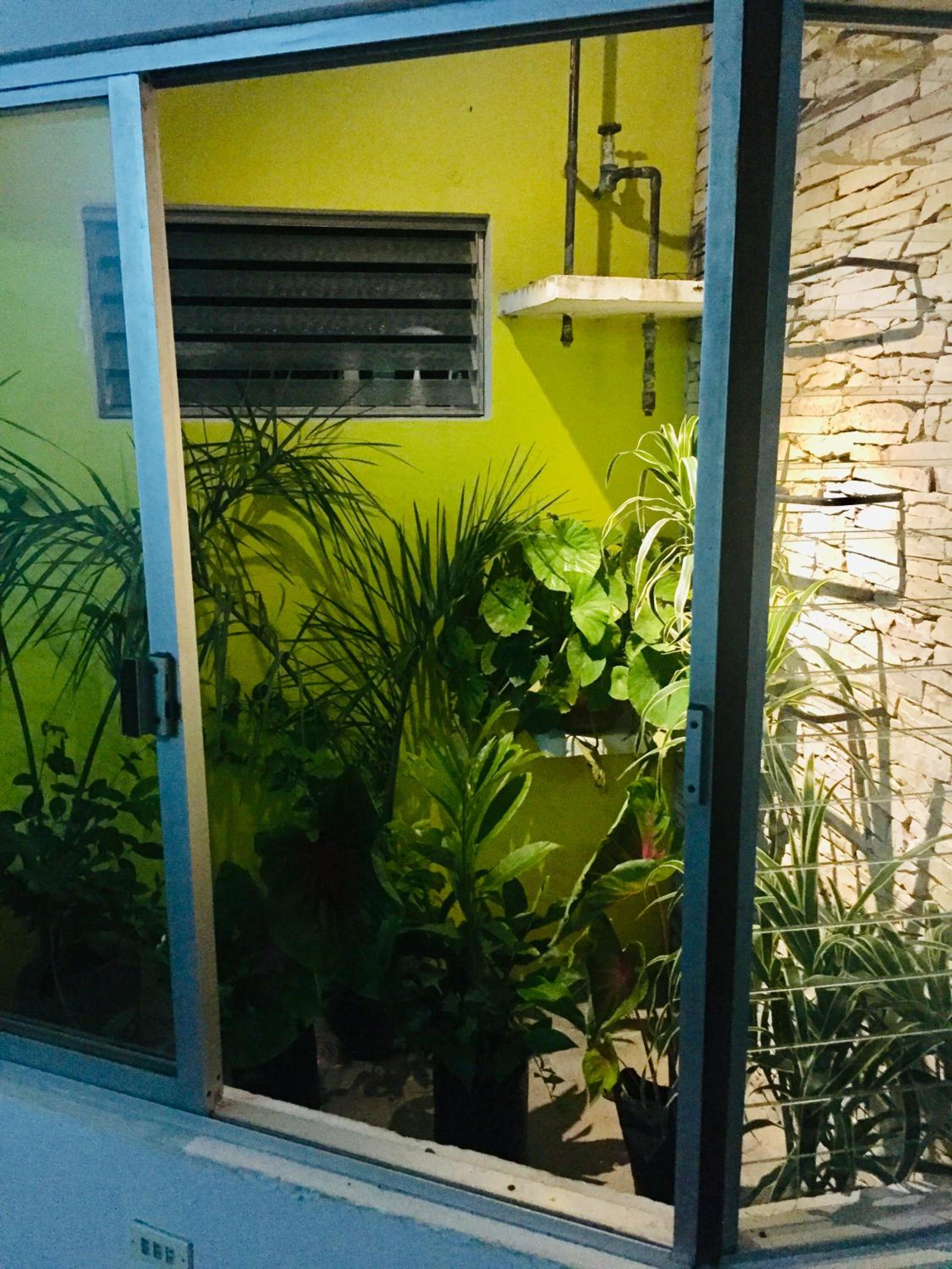 Double Room with Private Bathroom - Photo 17