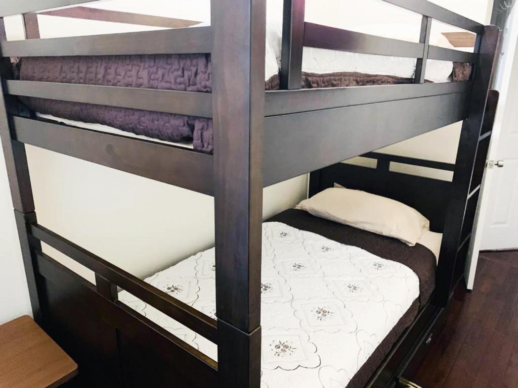 Deluxe Double Room with Two Double Beds photo 2