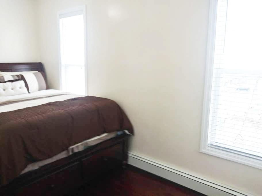Deluxe Family Suite photo 1