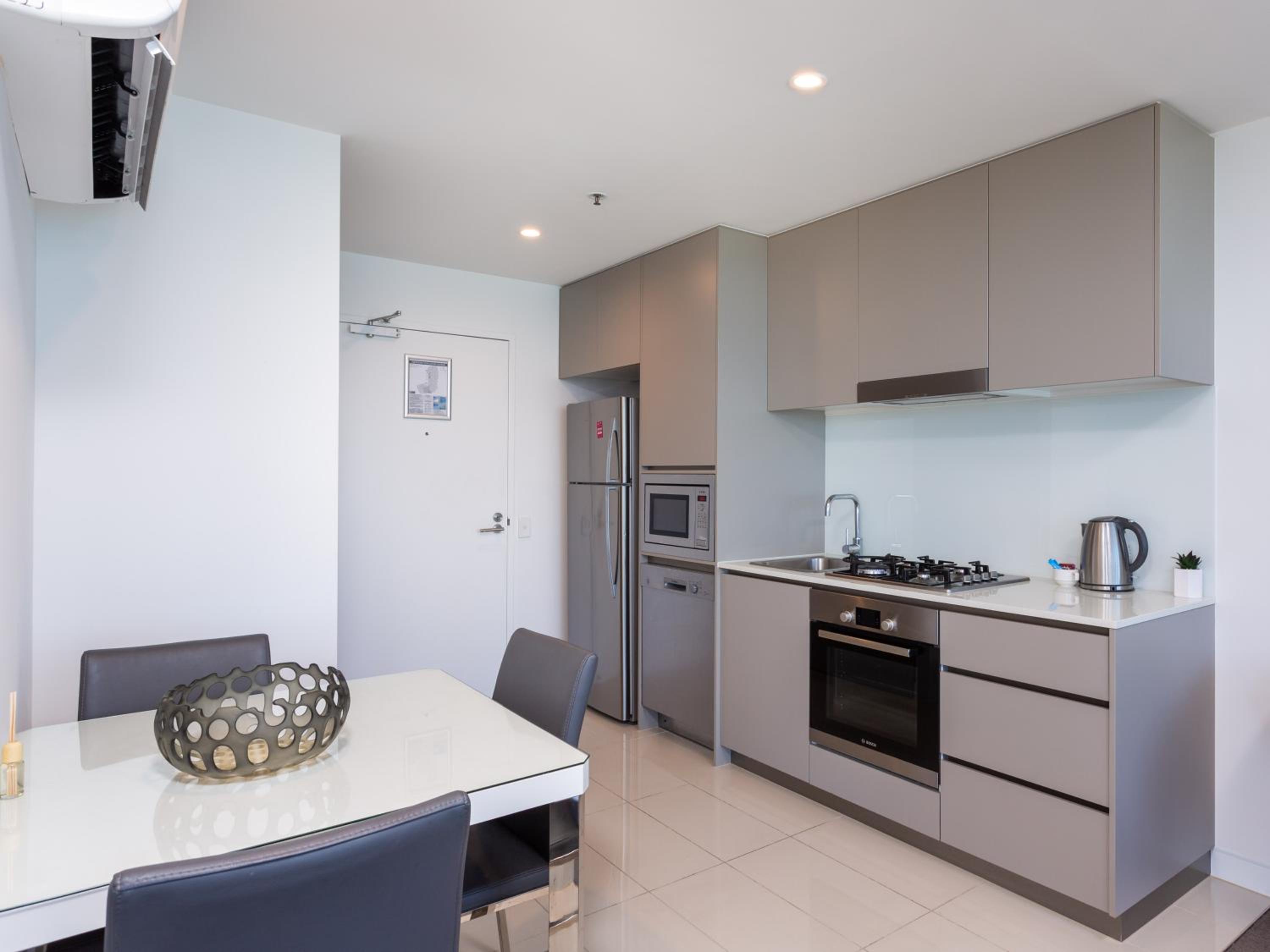 Middle Level Apartment with Sea View - Photo 7