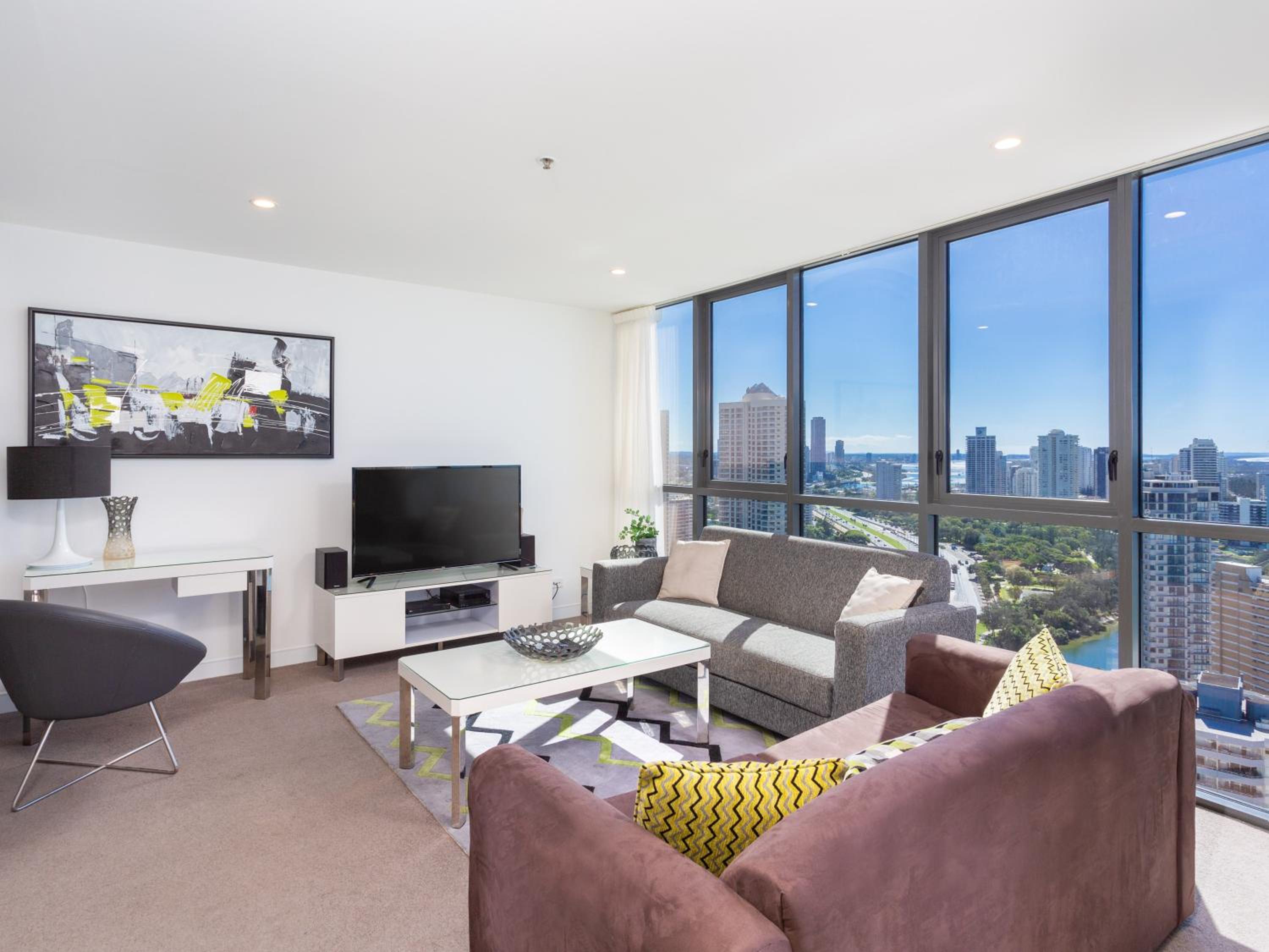 High Level Apartment with Sea View - Photo 1