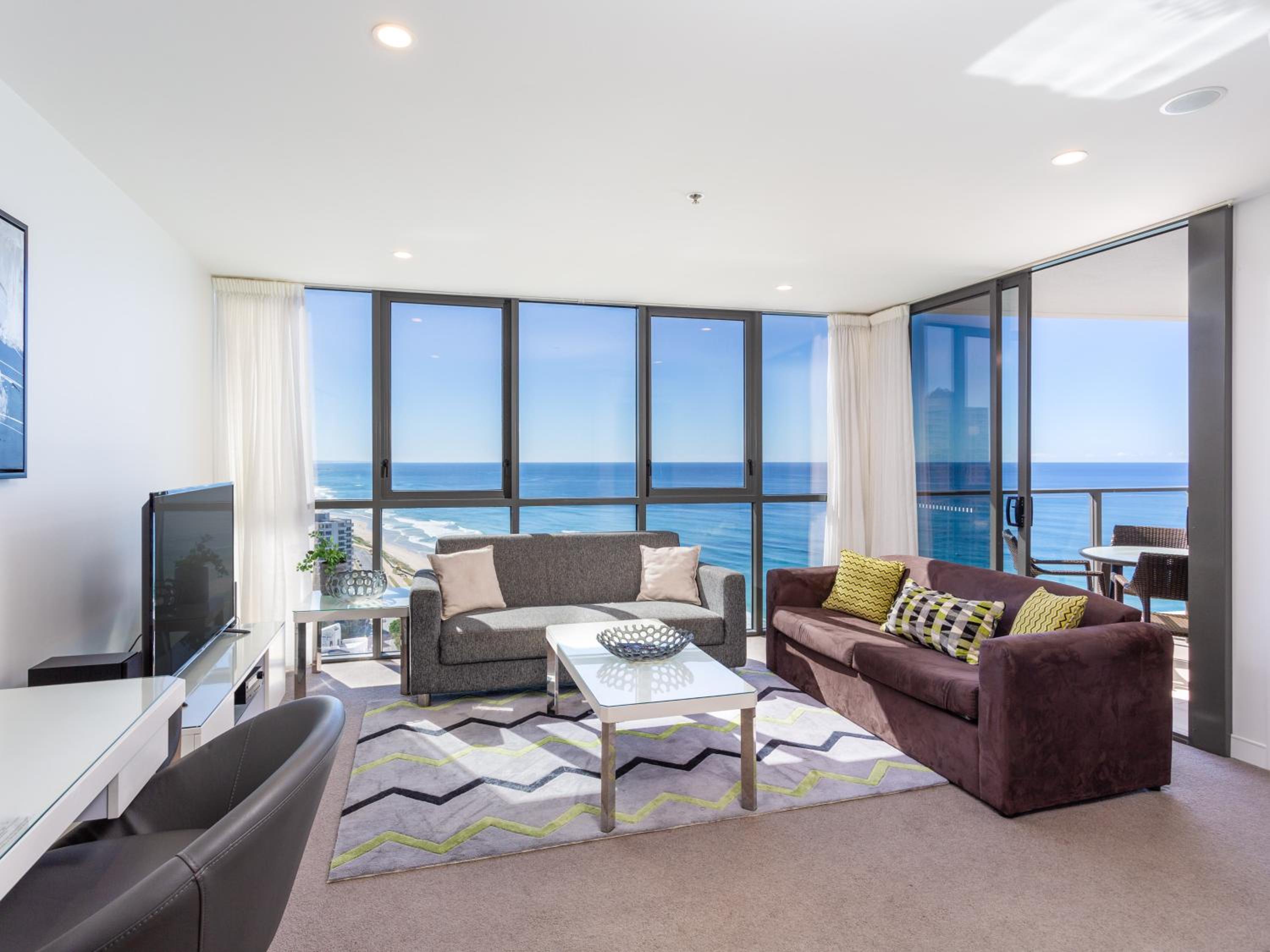 High Level Apartment with Sea View - Photo 8