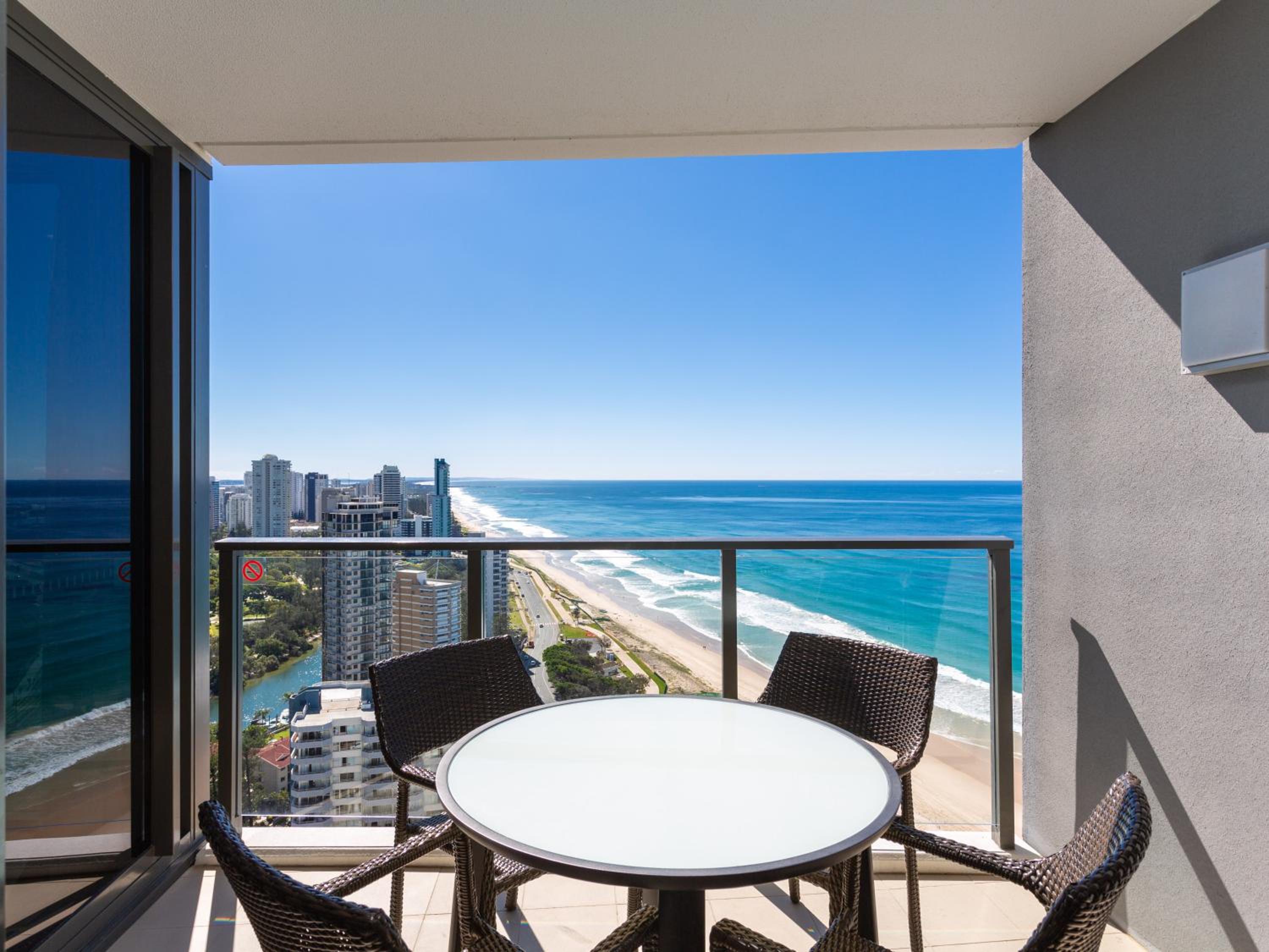 High Level Apartment with Sea View - Photo 4