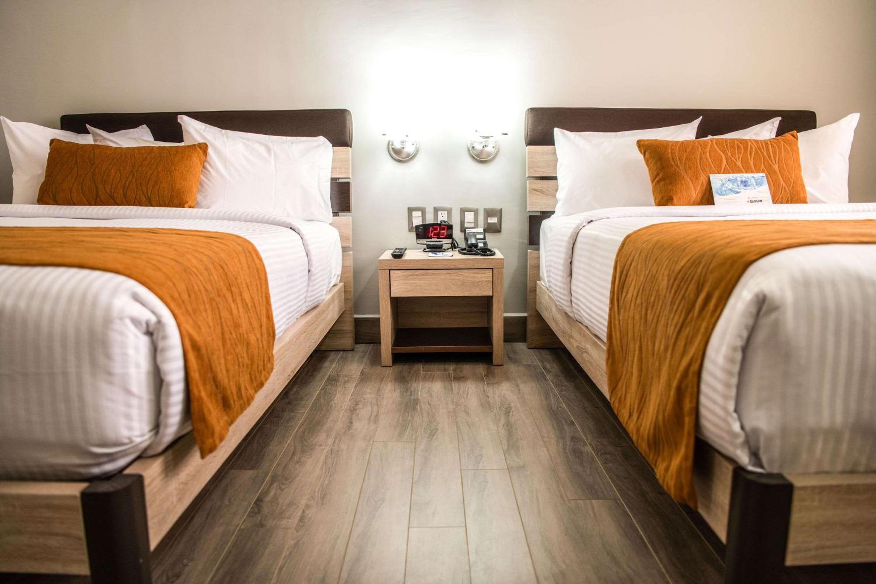 Double Room with Two Double Beds - Non-Smoking