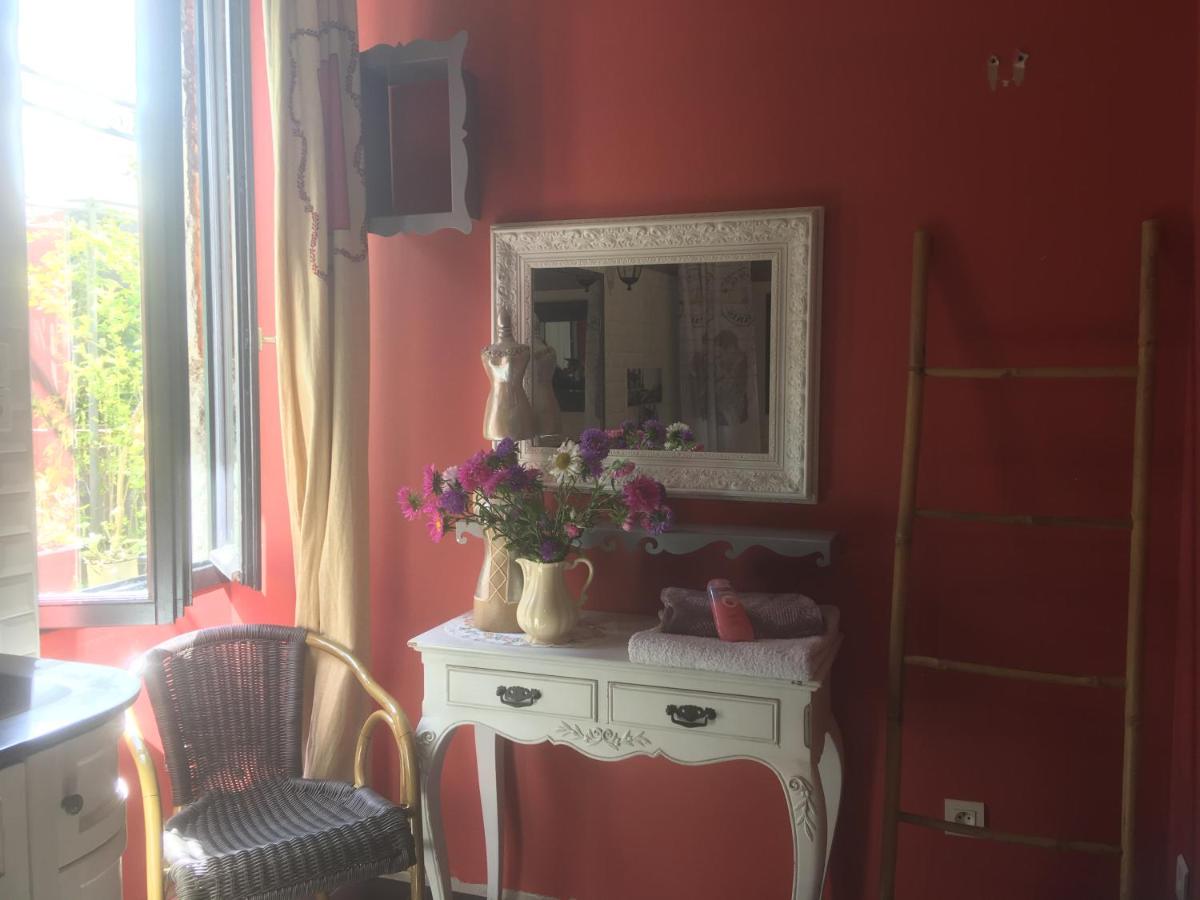 Deluxe Room - Photo 2