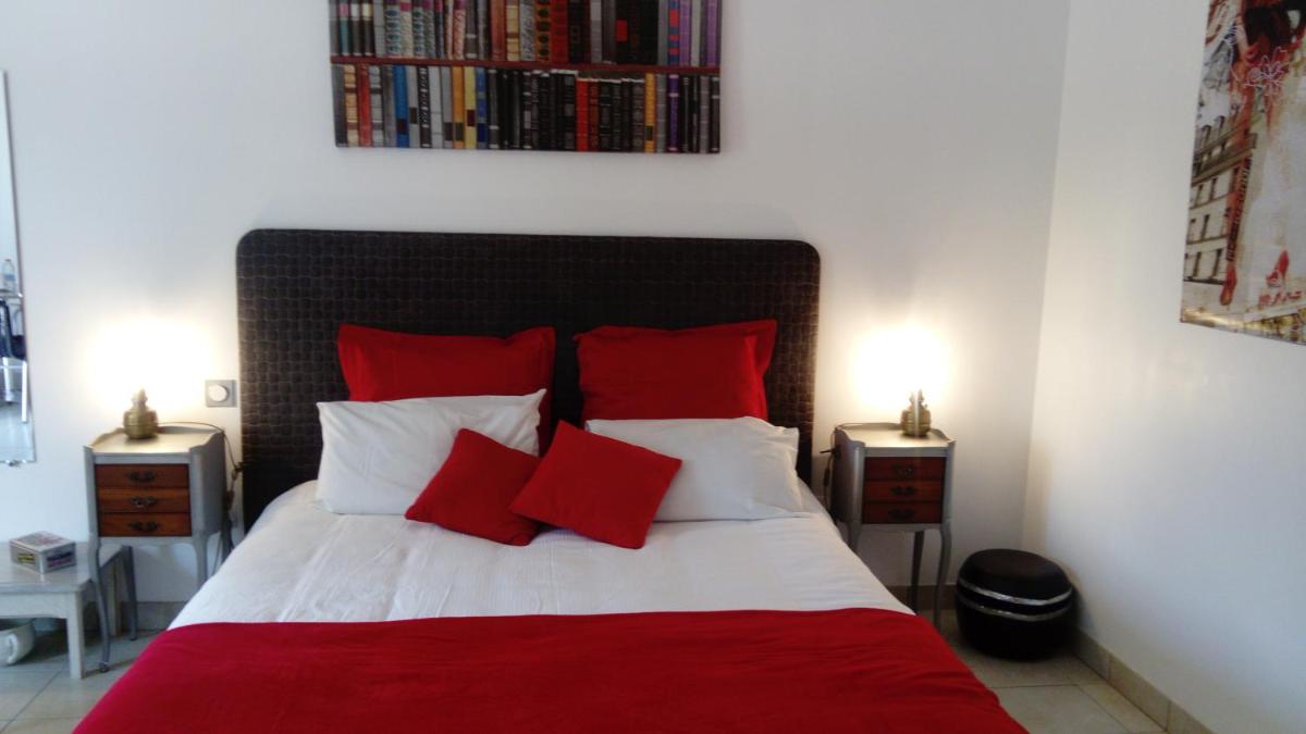 Comfort Triple Room with Shower photo 1