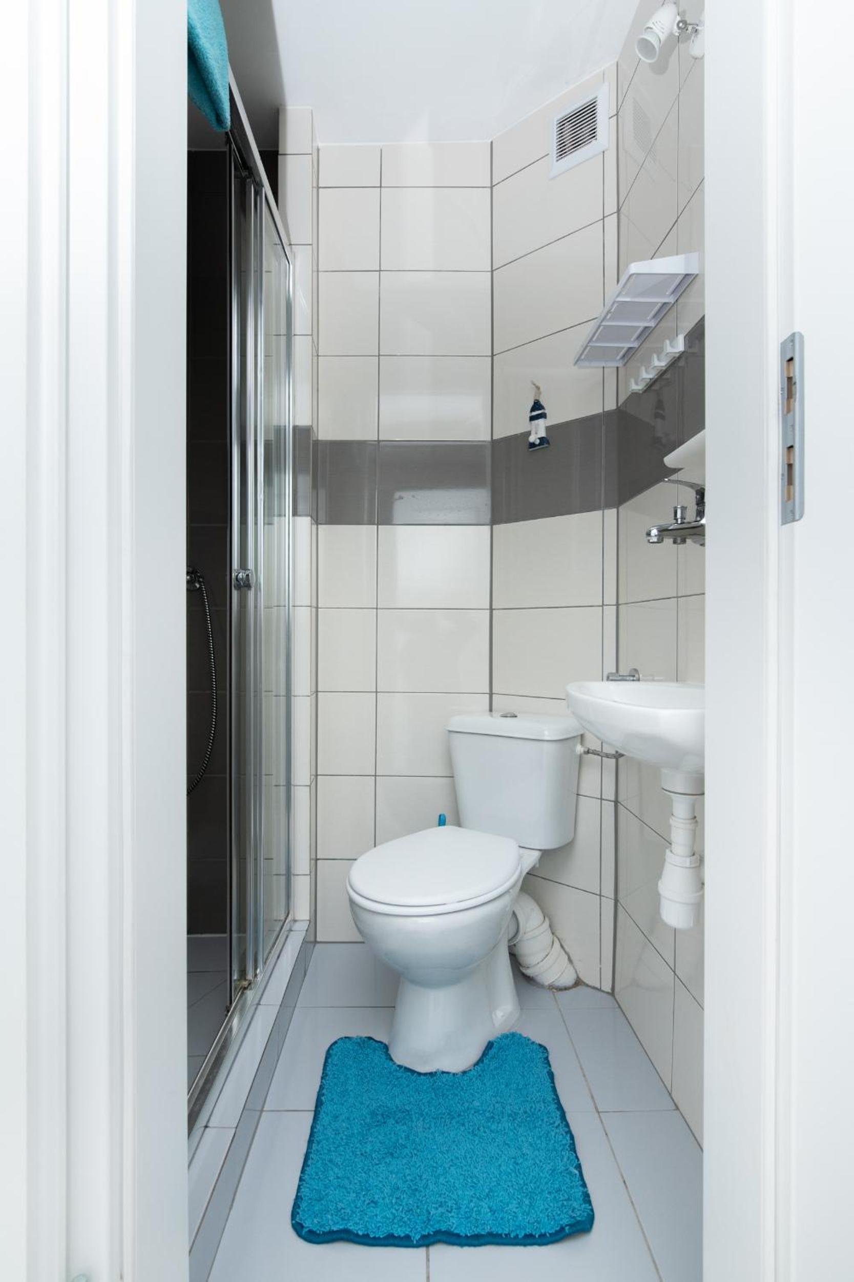Small Single Room