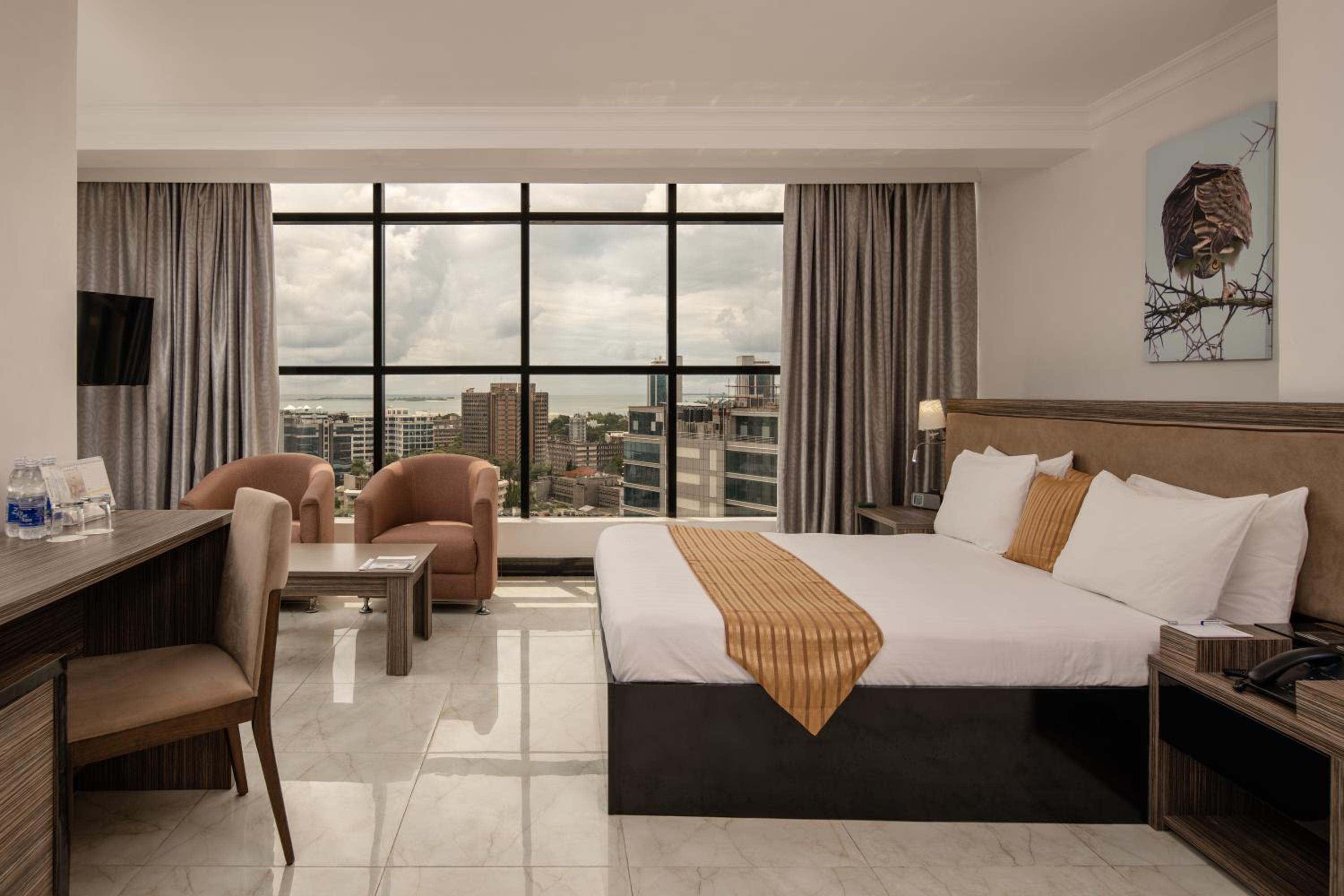 Deluxe Queen Room - High Floor