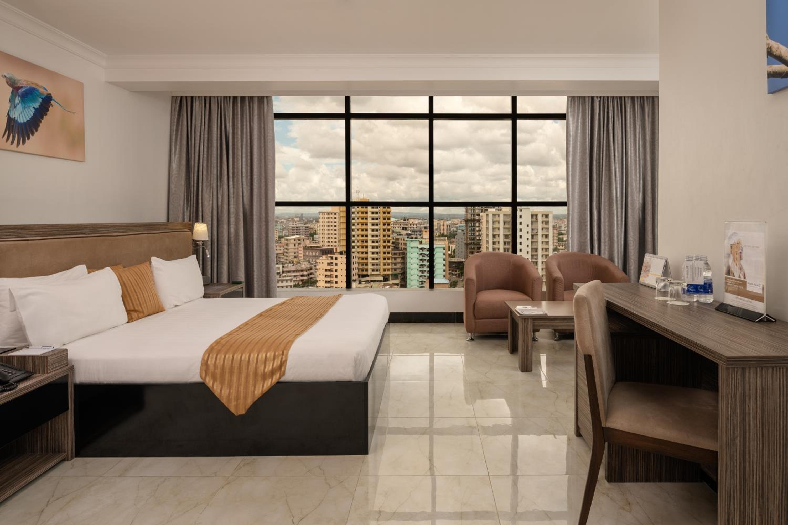 Deluxe Queen Room - High Floor