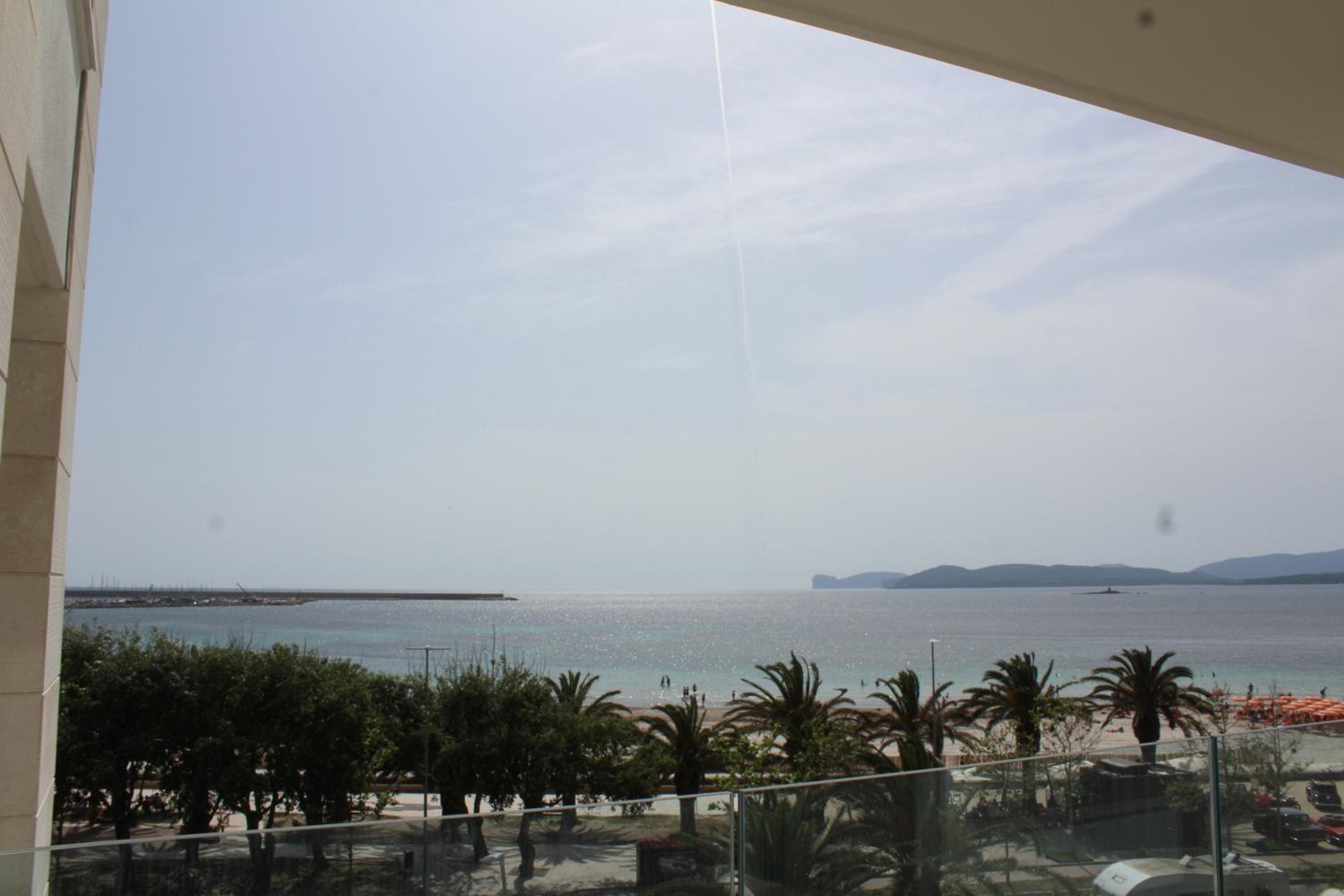 Studio Apartment with Sea View (3th Floor) - Photo 10