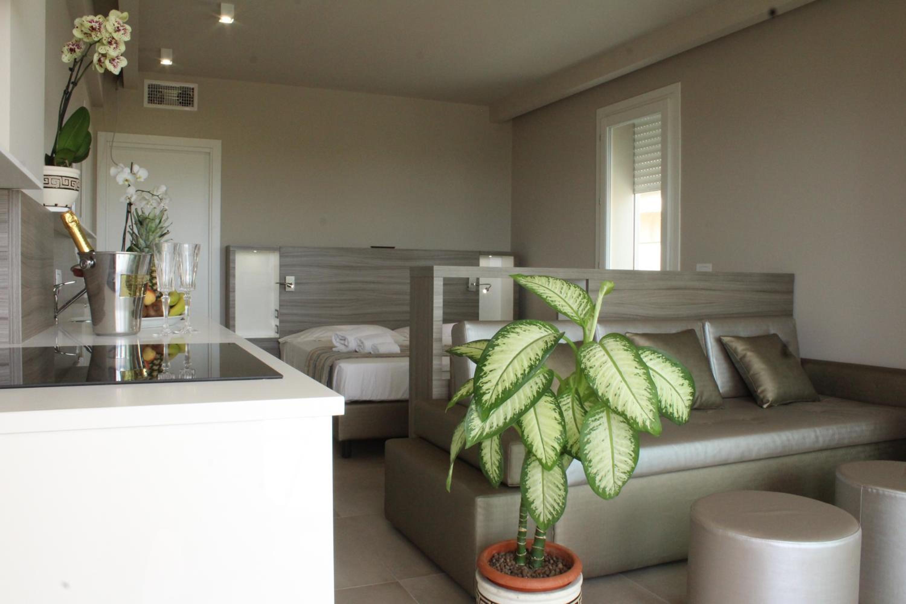 Studio Apartment with Sea View (3th Floor) - Photo 12