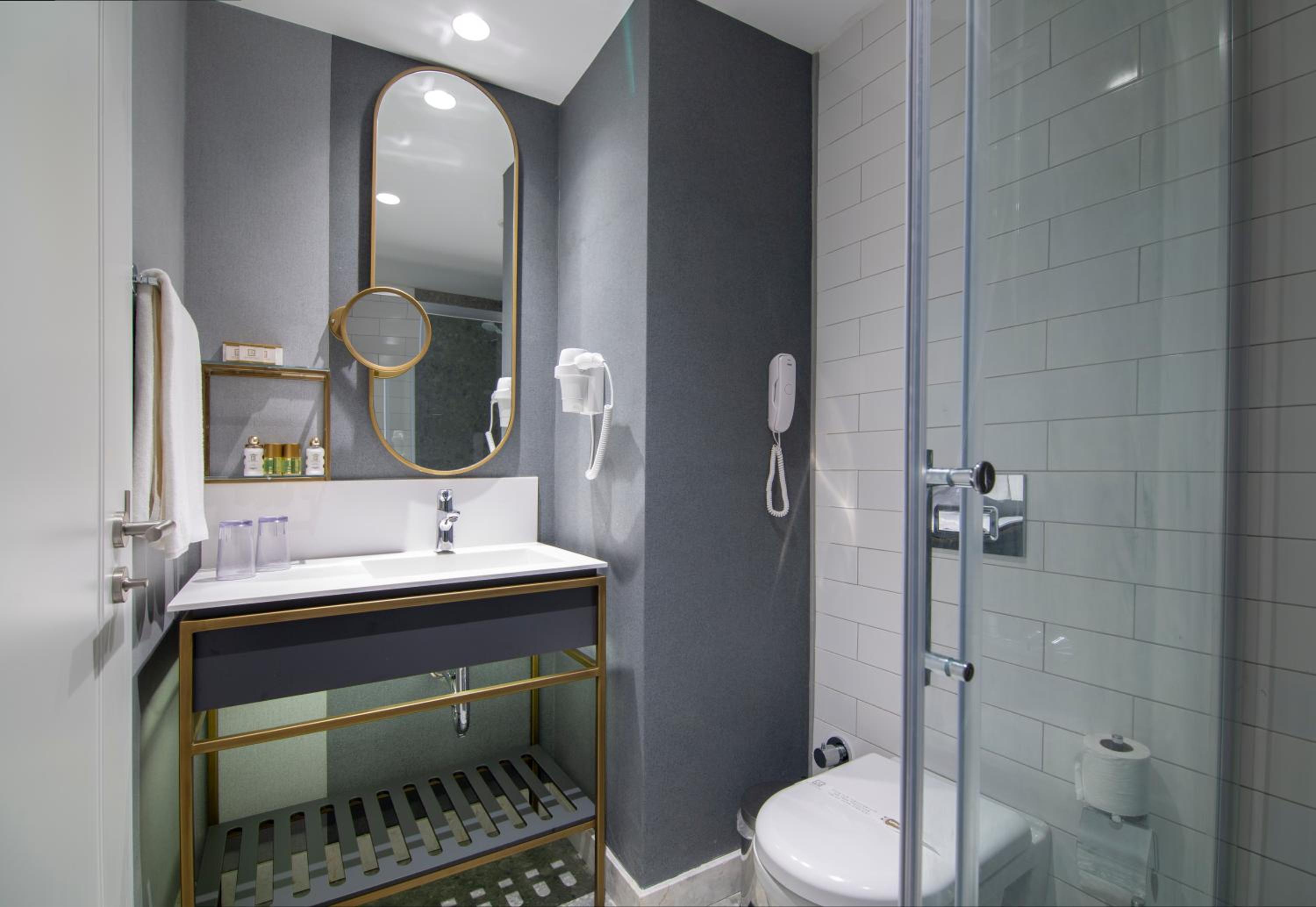 Standard Single Room photo 2