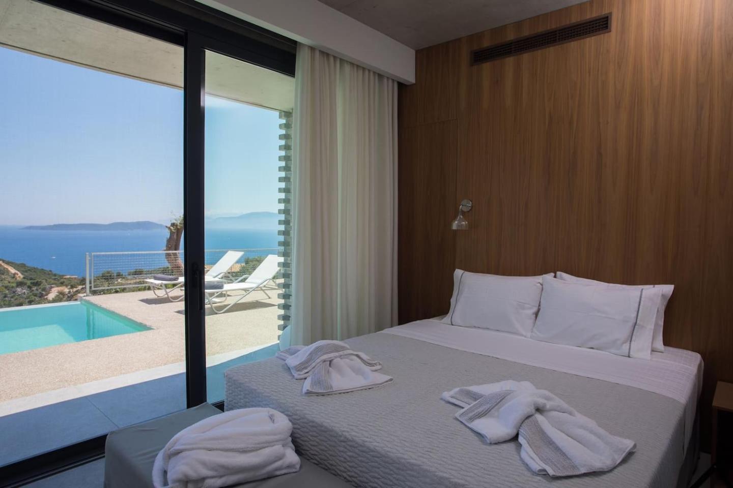 Two-Bedroom Villa photo 2