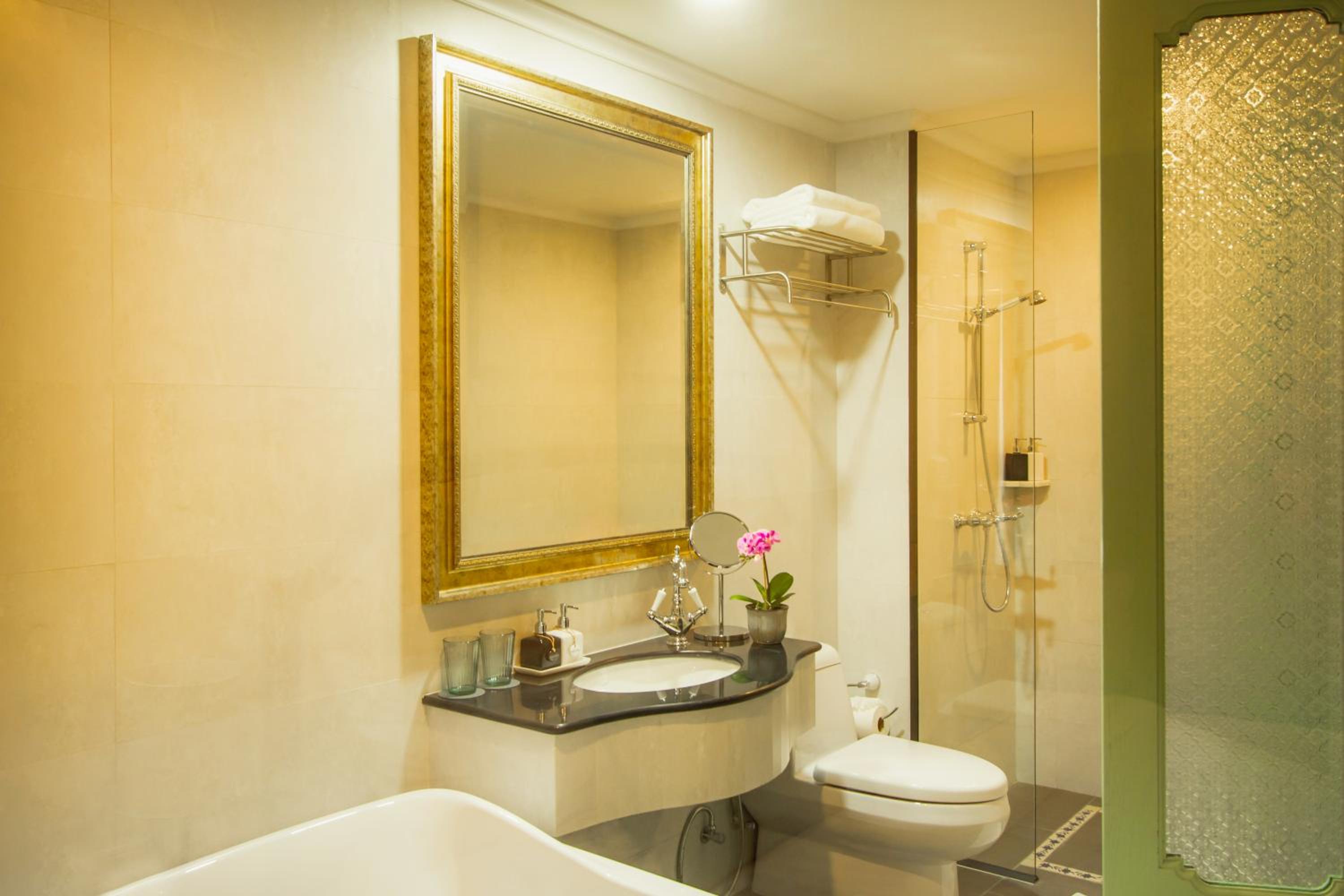 Deluxe Double or Twin Room photo 3