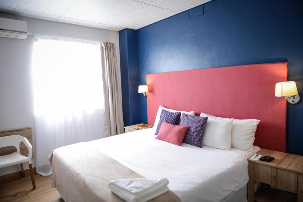 Double or Twin Room photo 1