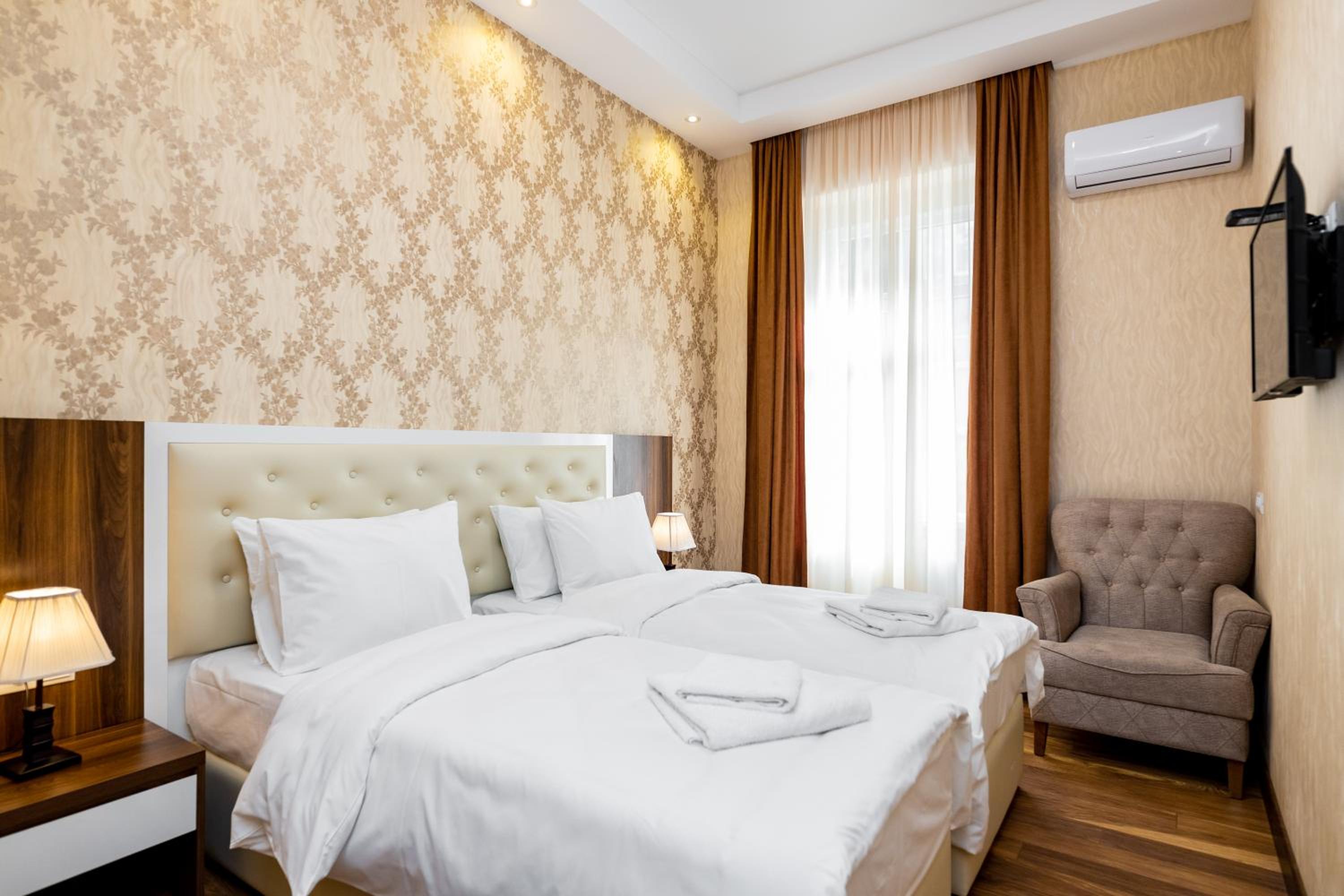 Superior Double or Twin Room photo 1