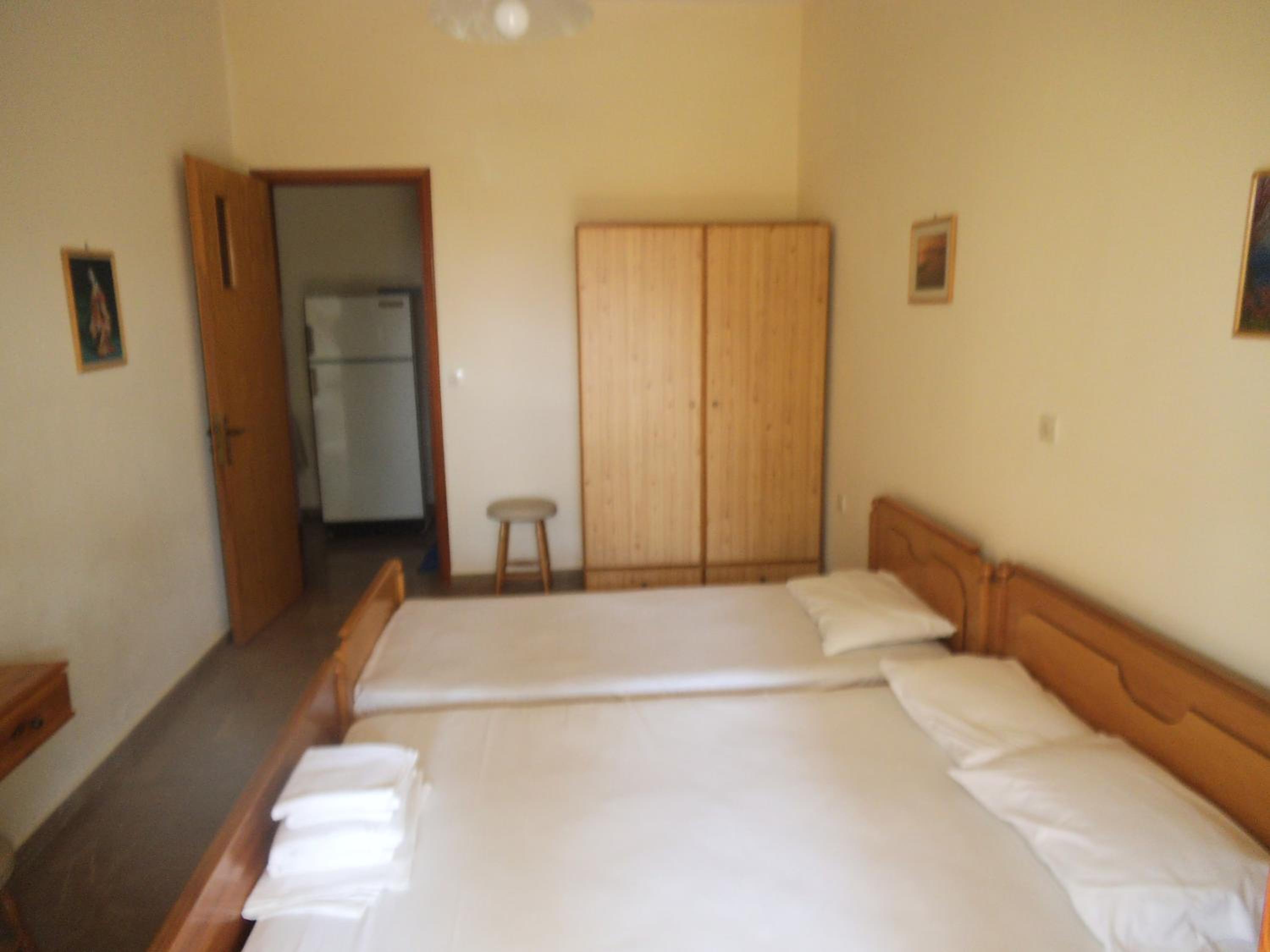 Family Apartment (2 Adults + 2 Children)