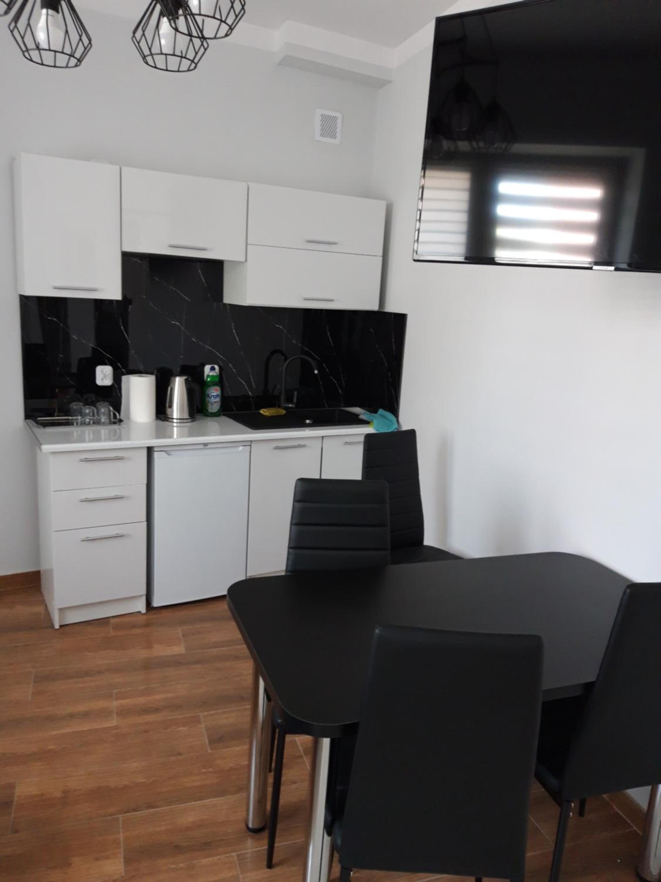 Apartment - Photo 5