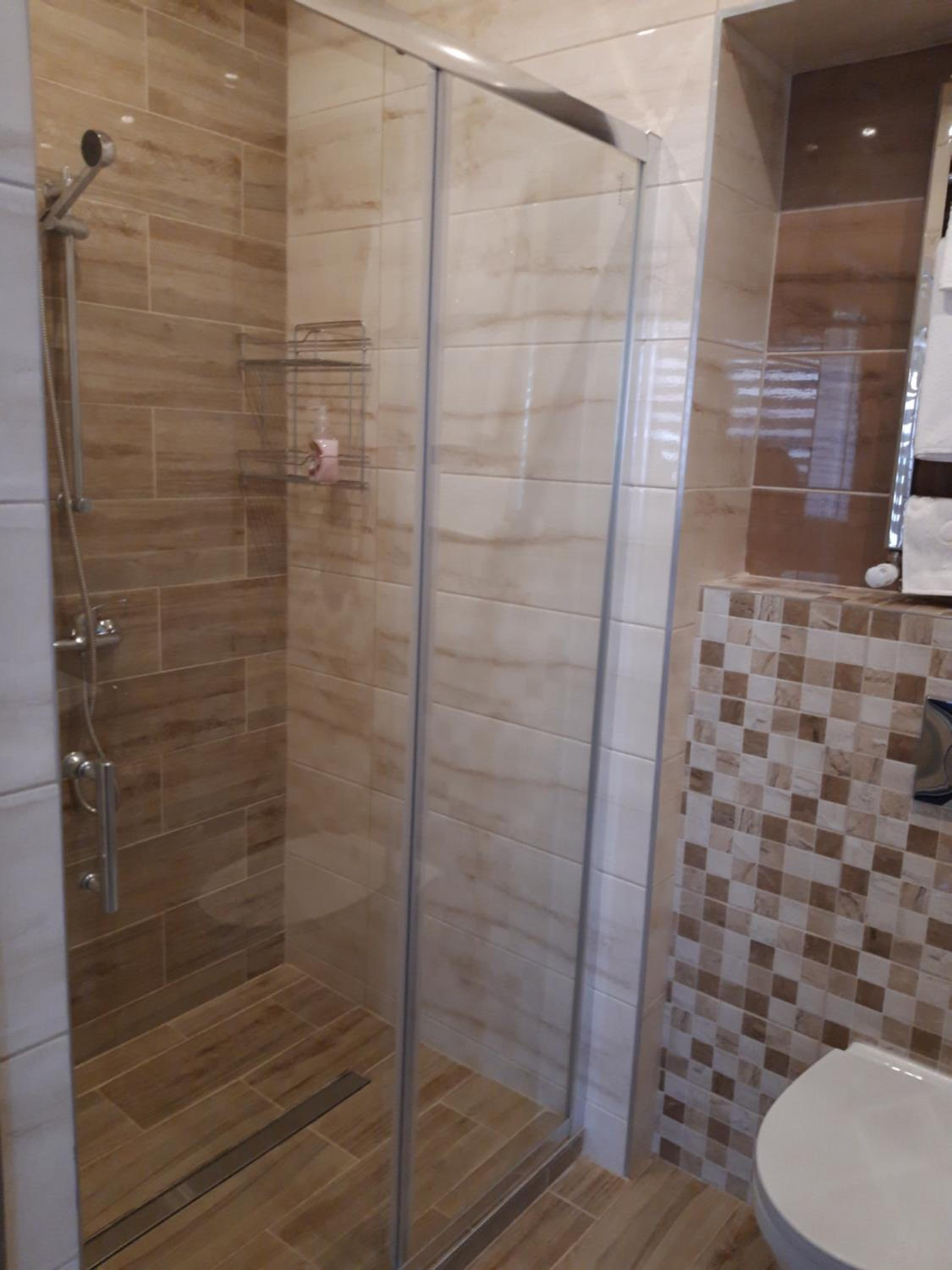 Apartment - Photo 11