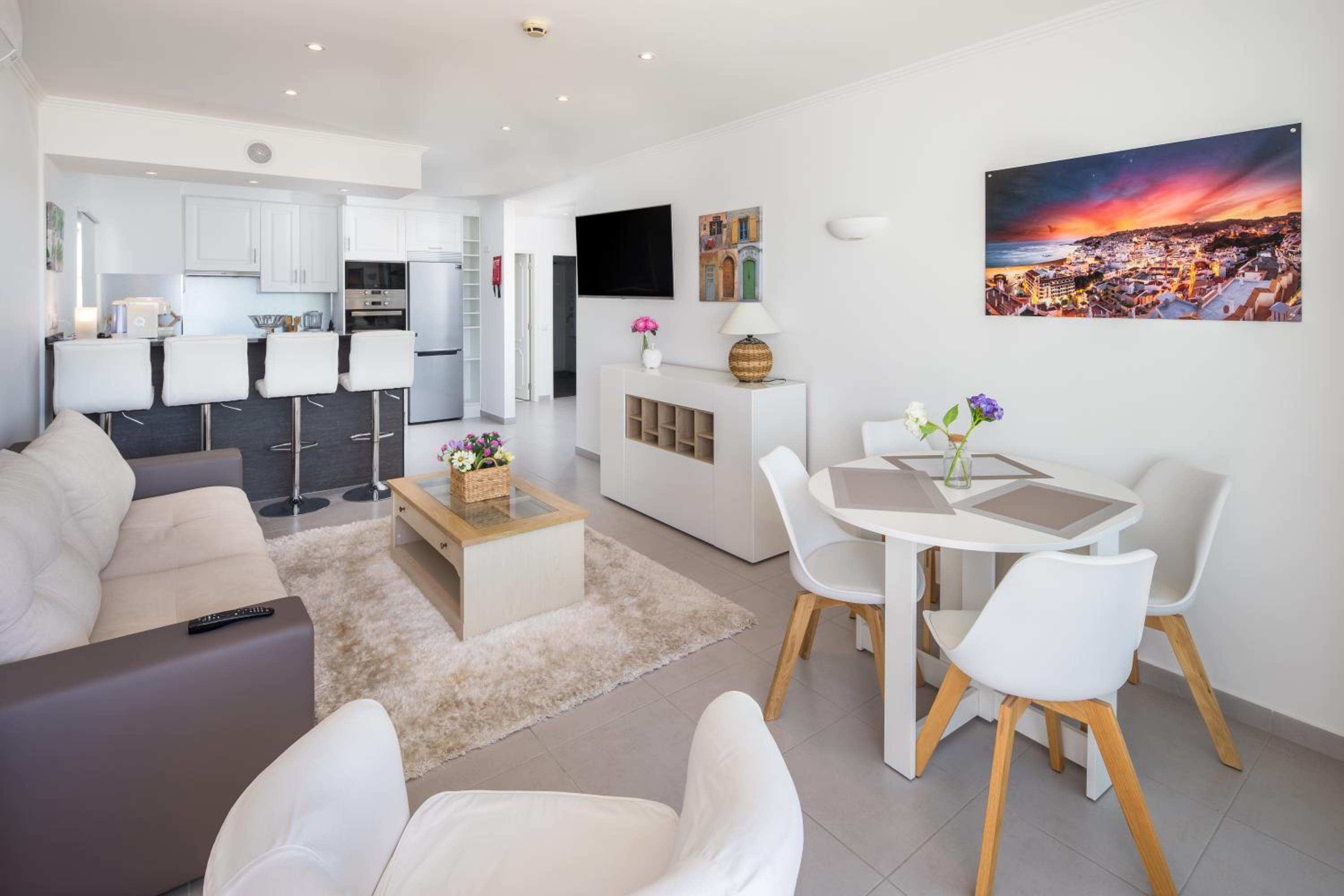 Apartment with Sea View
