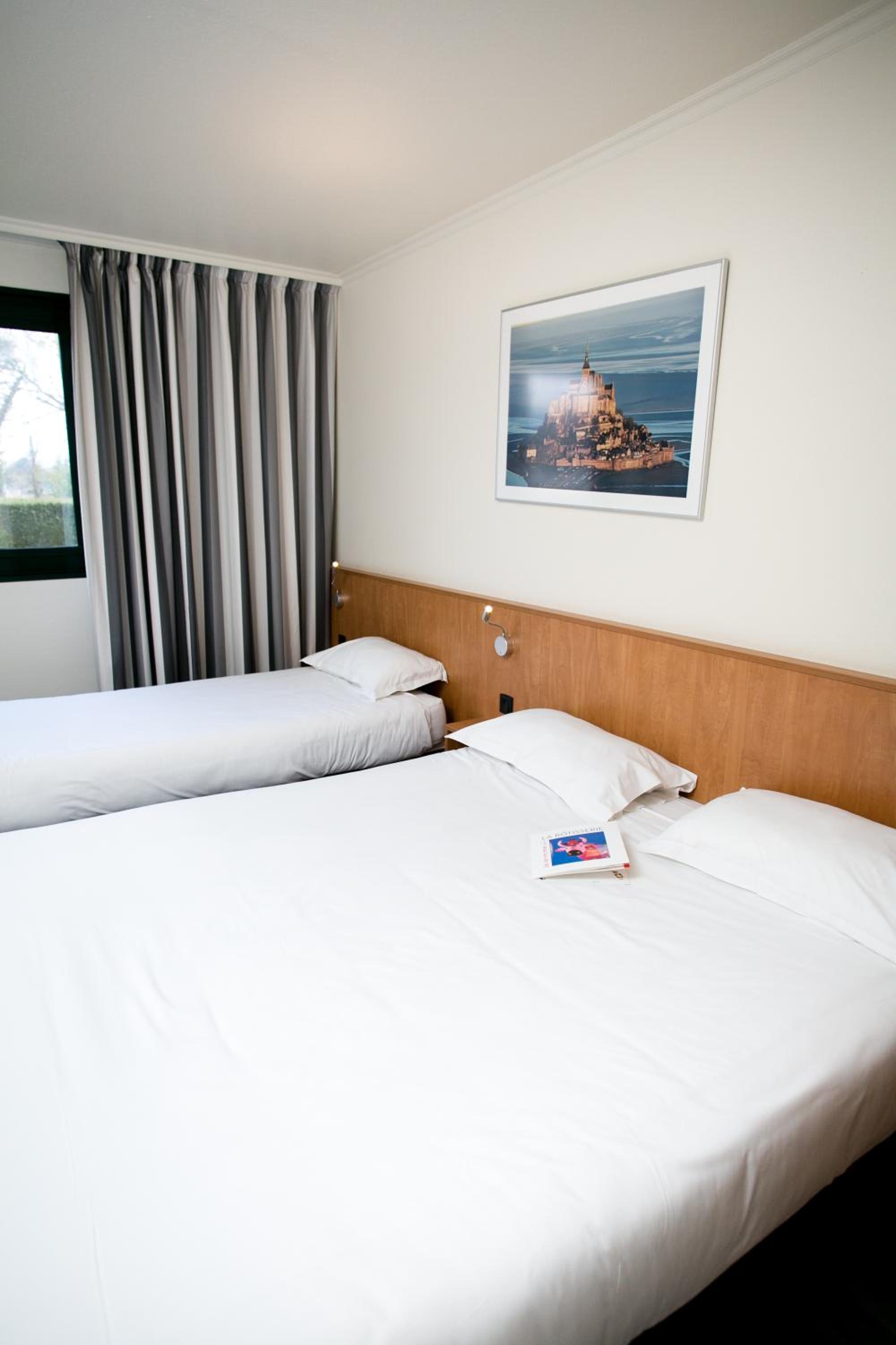 Quadruple Room - Photo 3