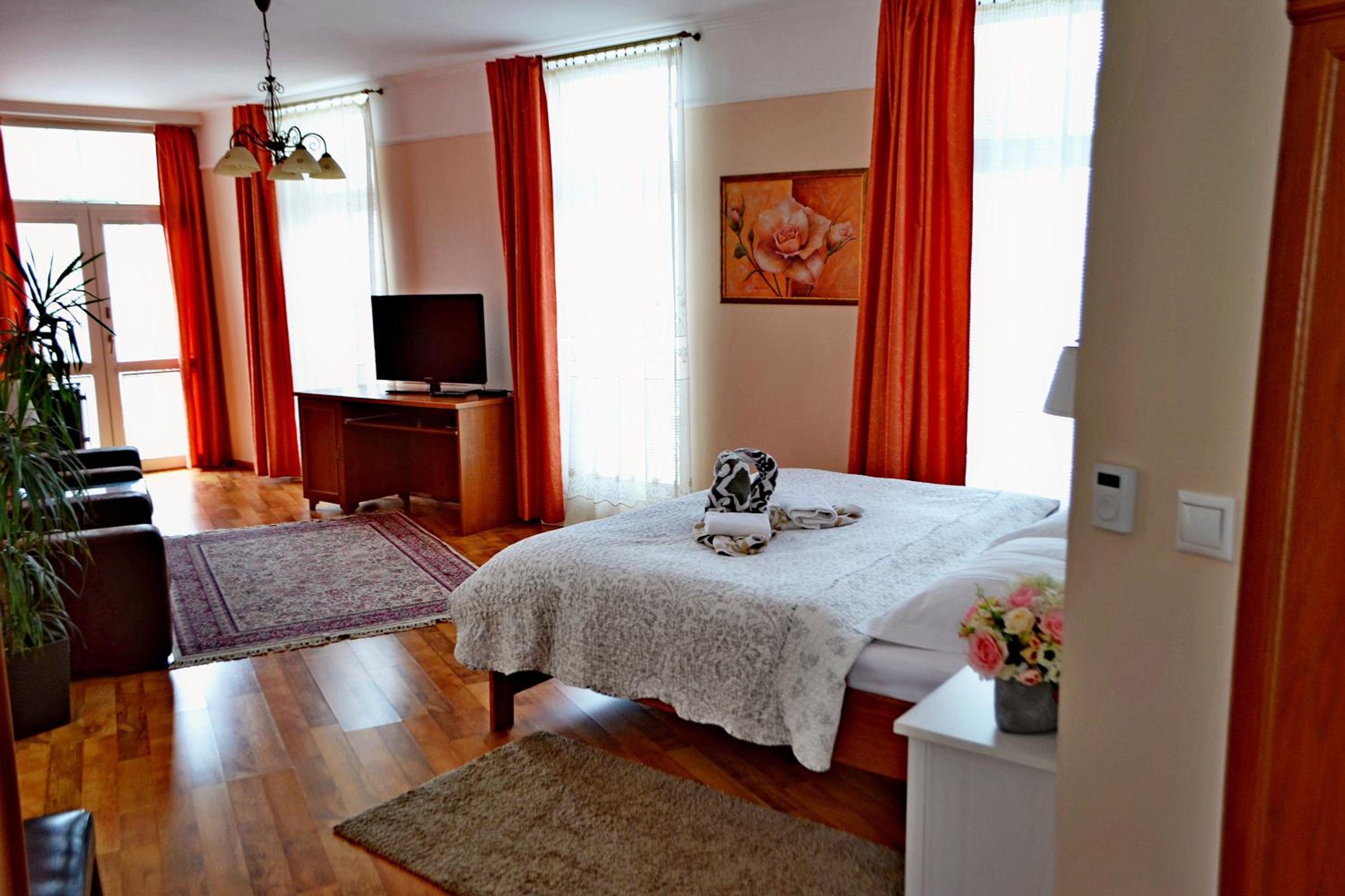 Standard Apartment