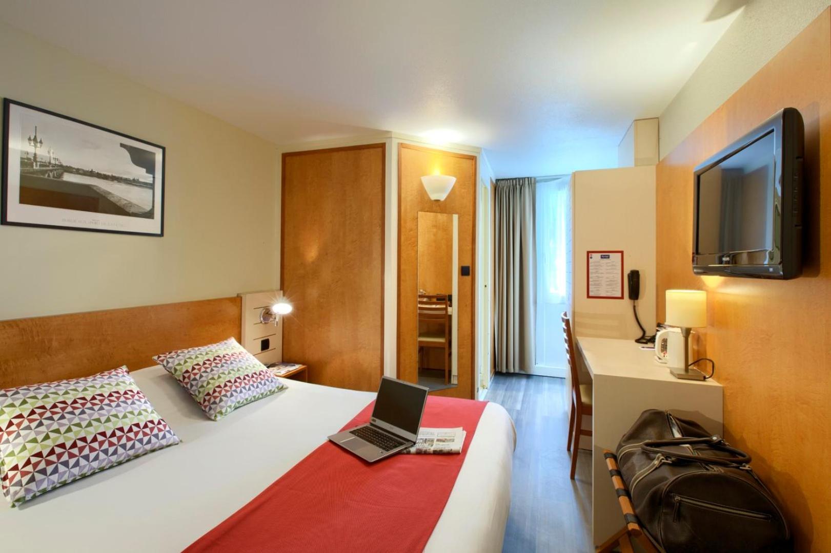 Double Room - Photo 4