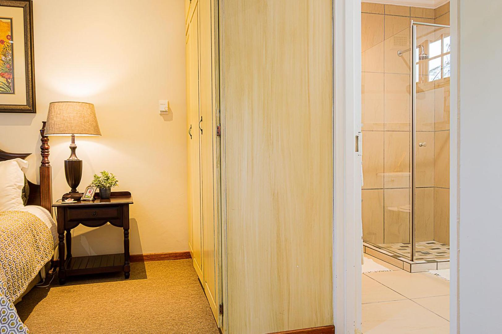 Deluxe King Room - White Egret Cottage photo 1
