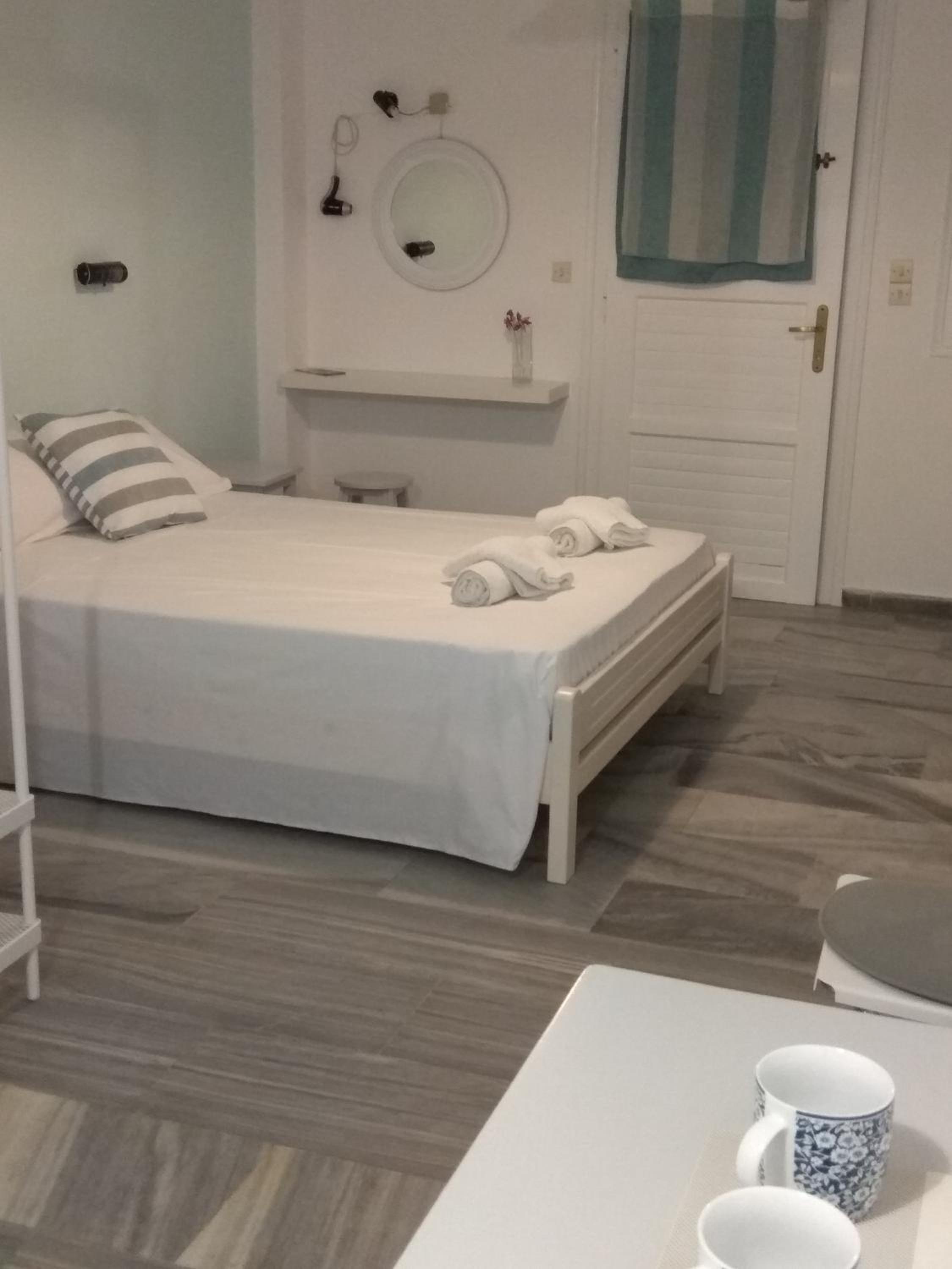 Double or Twin Room photo 1