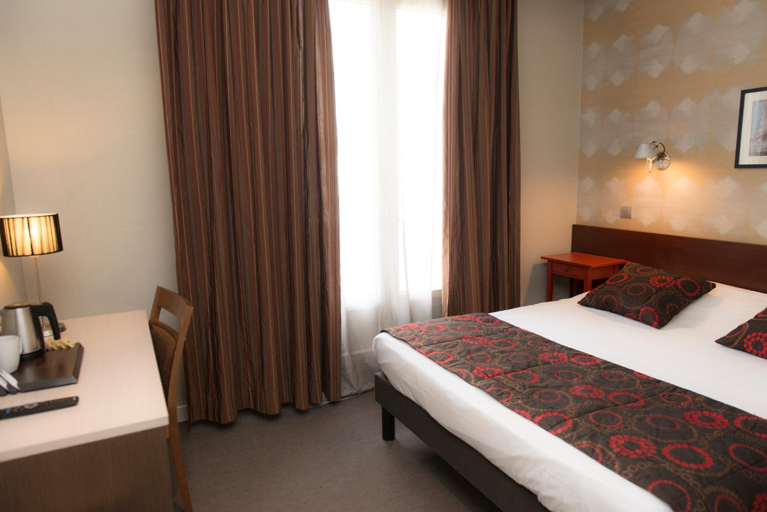 Standard Double Room - Photo 1