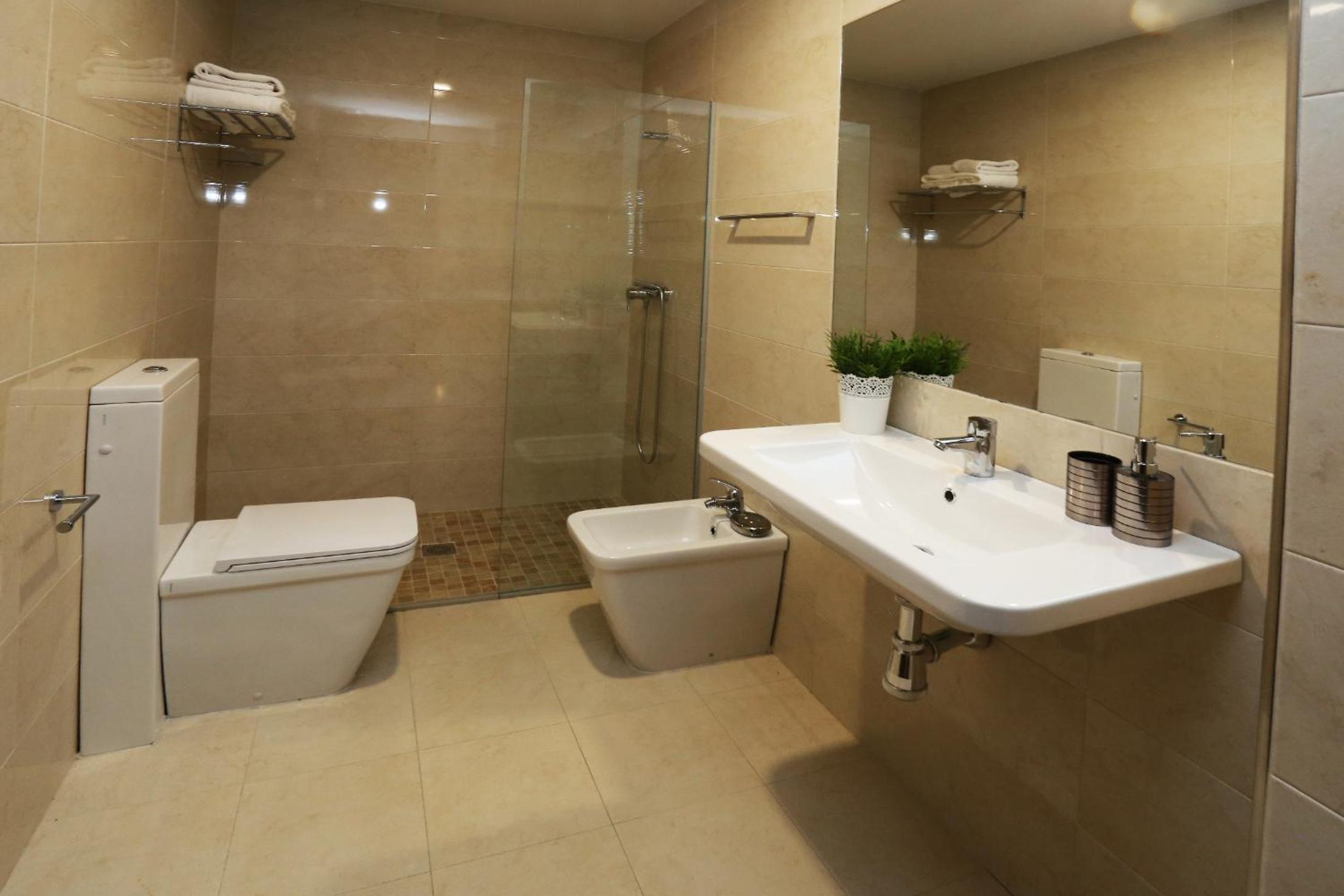 Standard Apartment - Photo 5