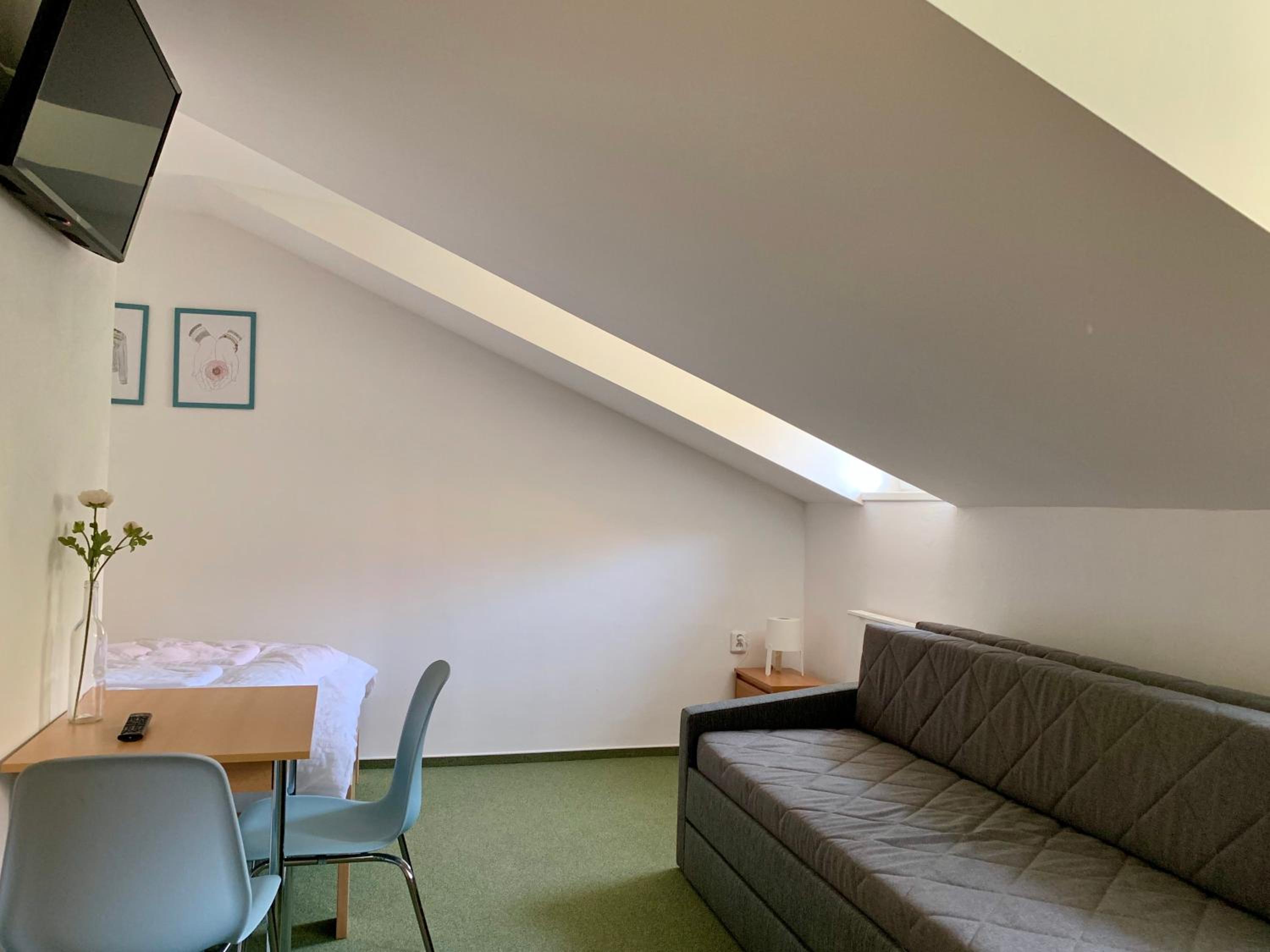 Superior Twin Room - Photo 6