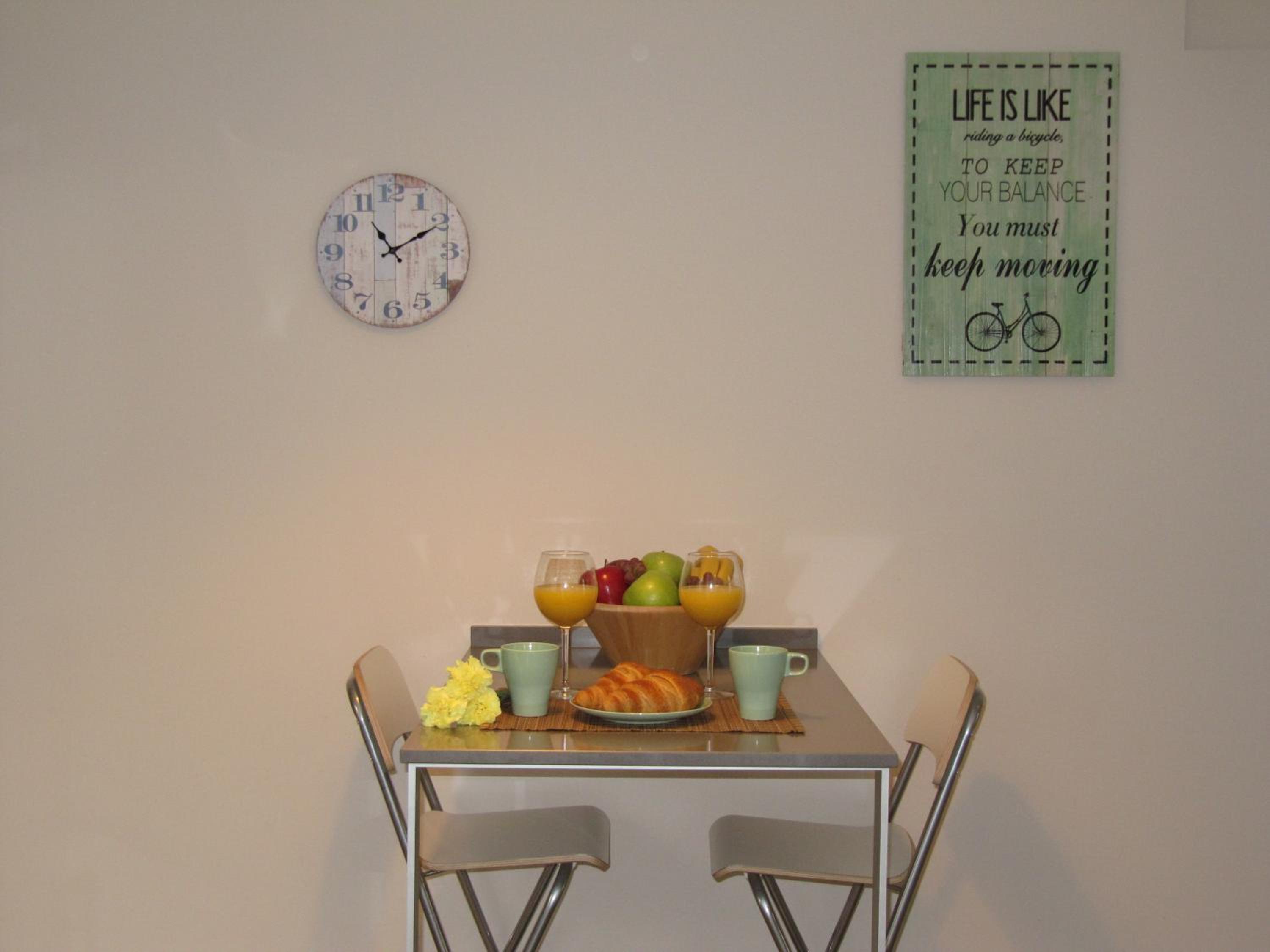 Studio Apartment photo 3