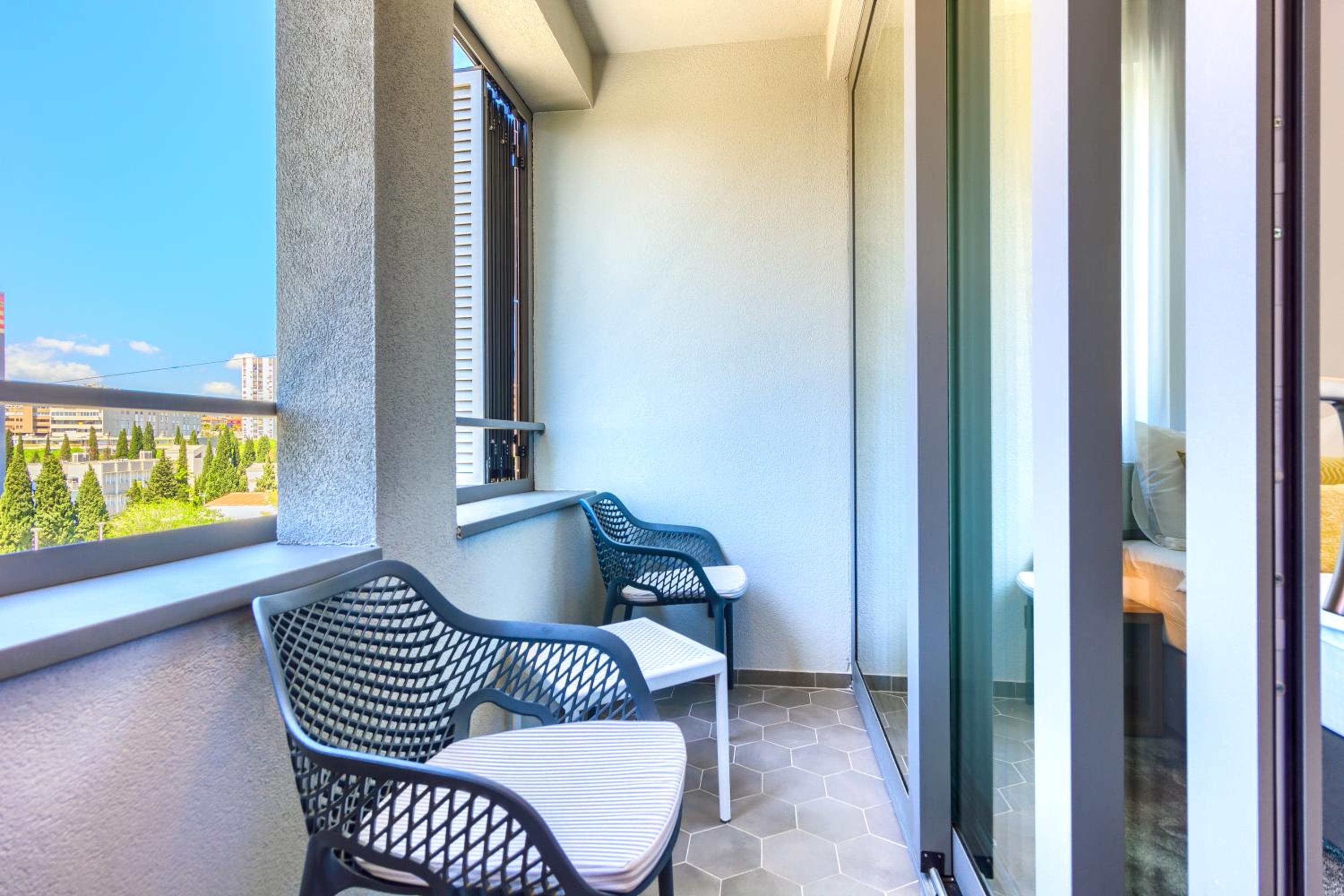 Triple Room with Balcony photo 2