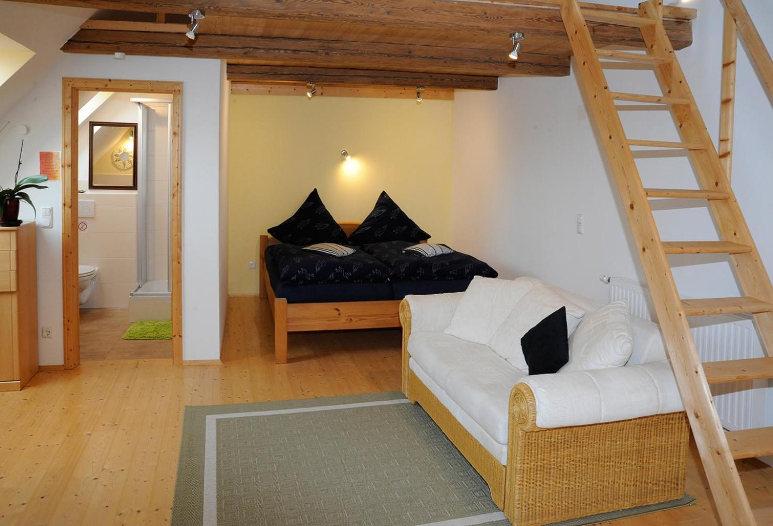 Apartment - Photo 10