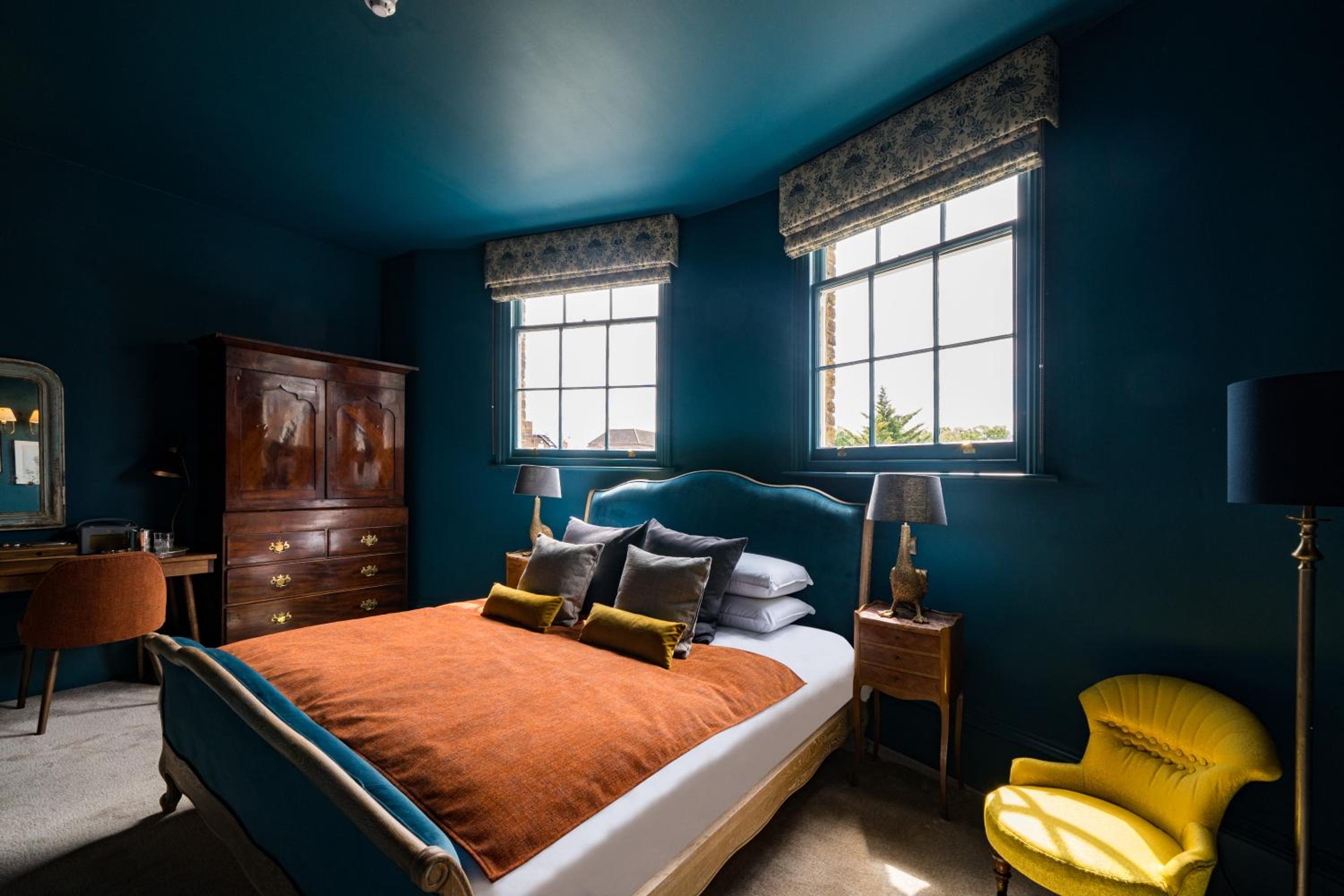Deluxe Double Or Twin Room photo 2