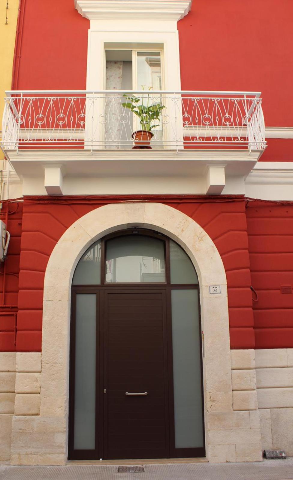 Double Room with Balcony (3 Adults) - Photo 26