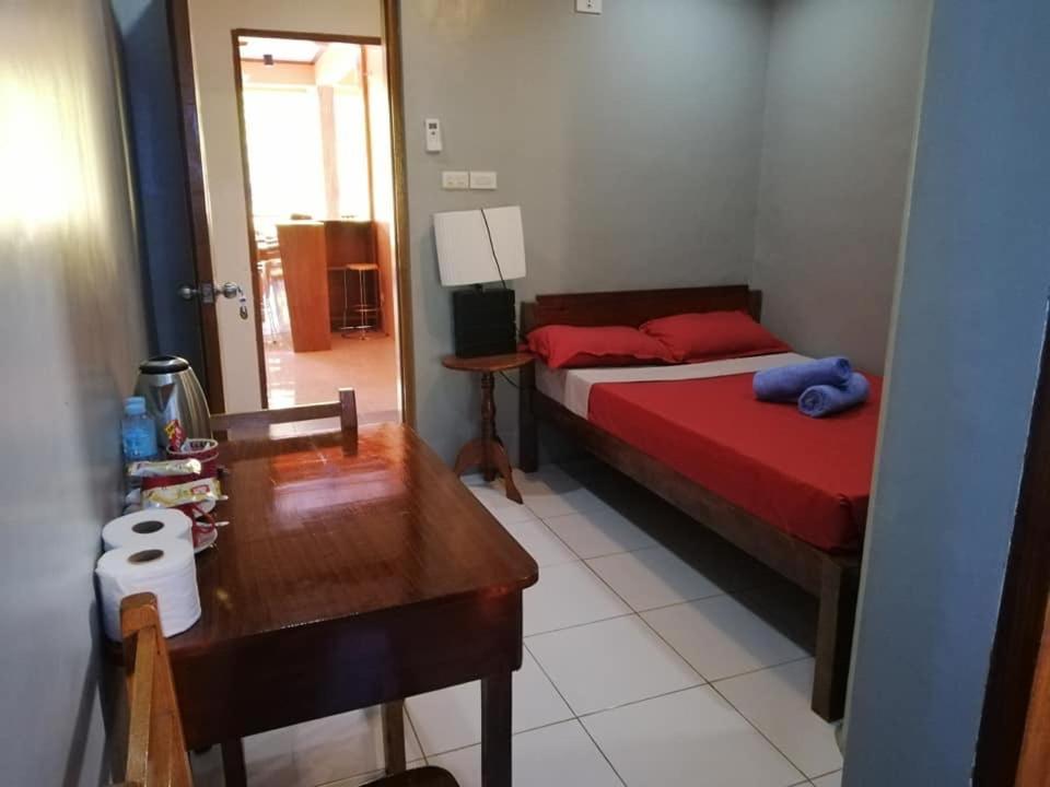 Budget Single Room photo 2