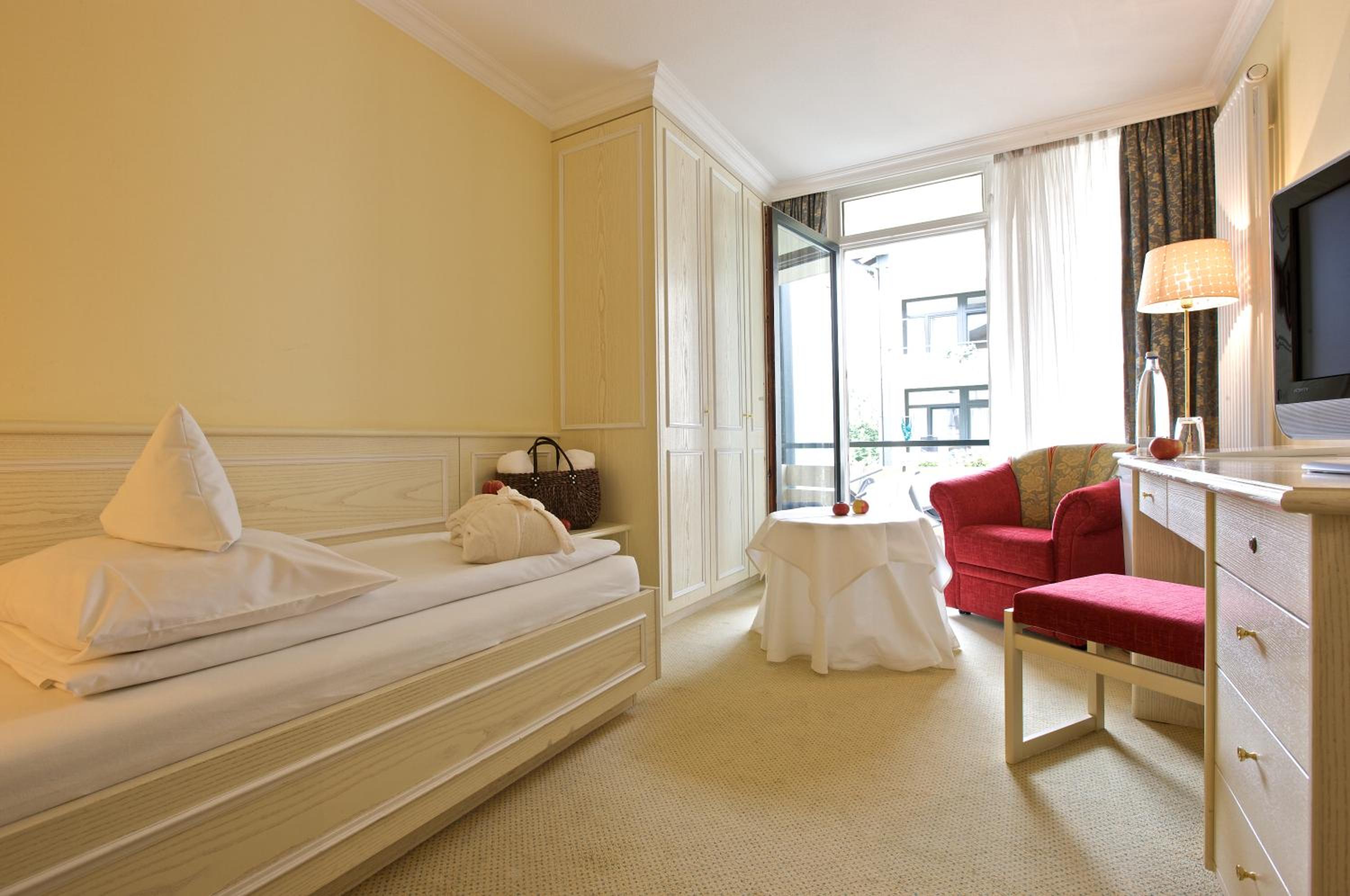 Single Room with Garden View