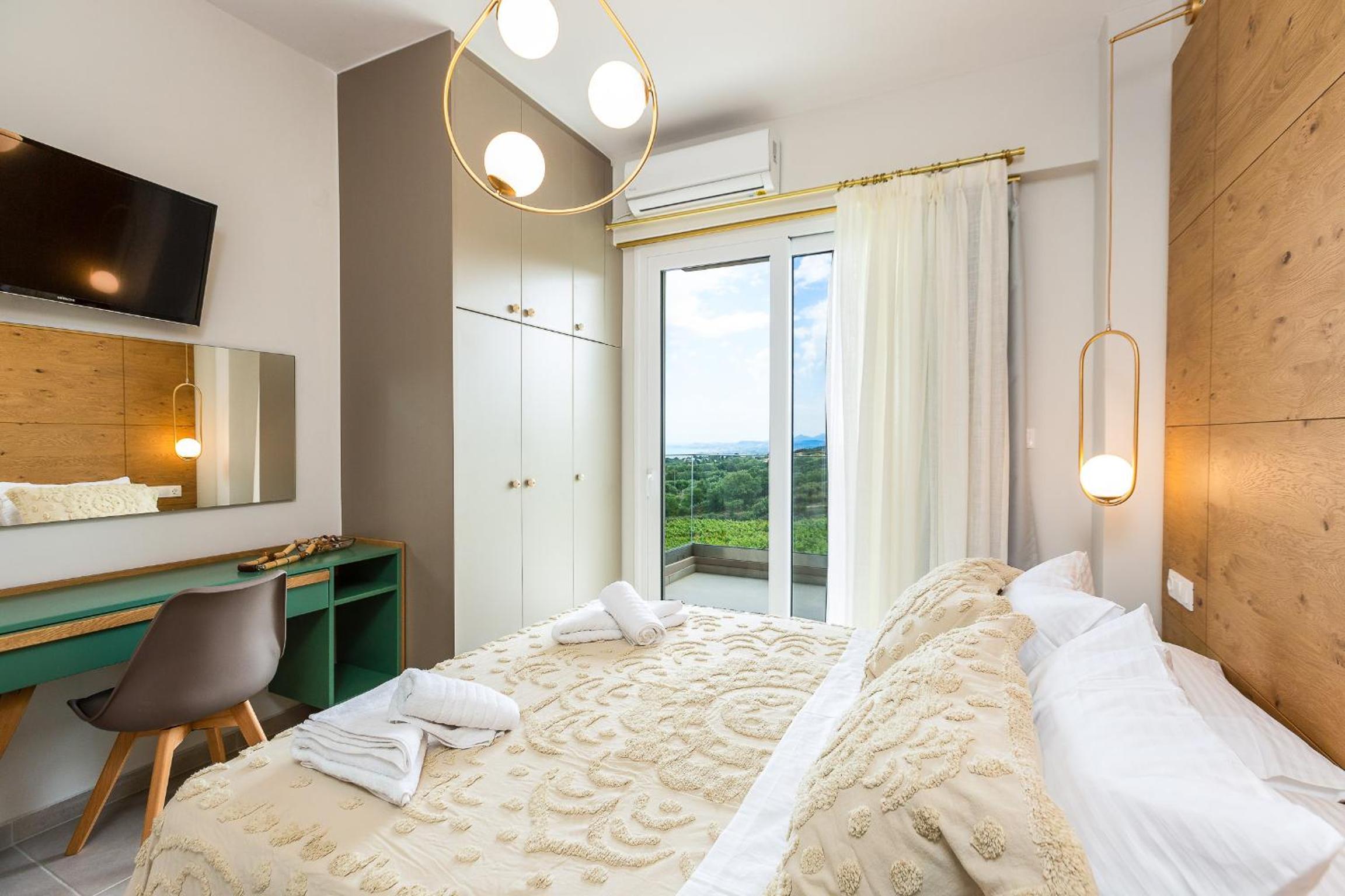 Superior One Bedroom Apartment with Sea View - Photo 7