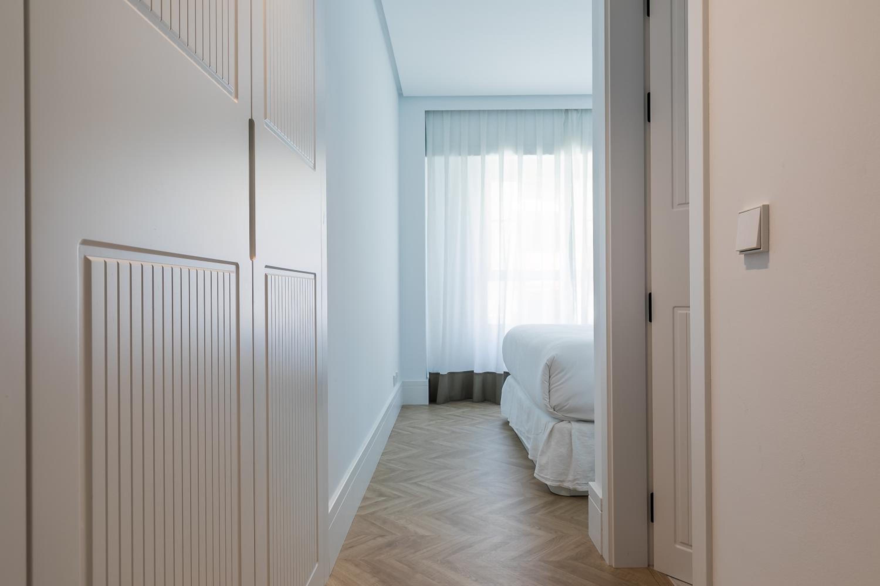 One-Bedroom Apartment - Photo 5